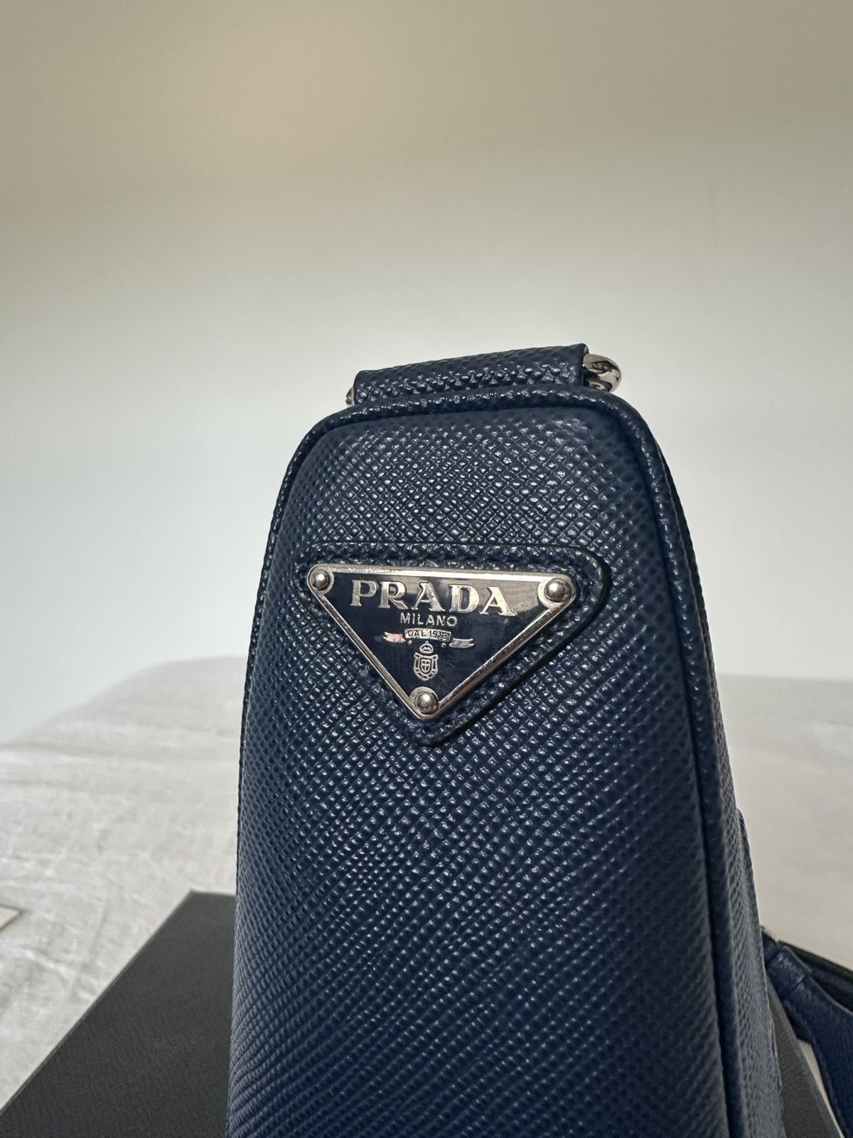 Prada Saffiano Triangle Bag in Bluette Size ONE SIZE - 3 Thumbnail