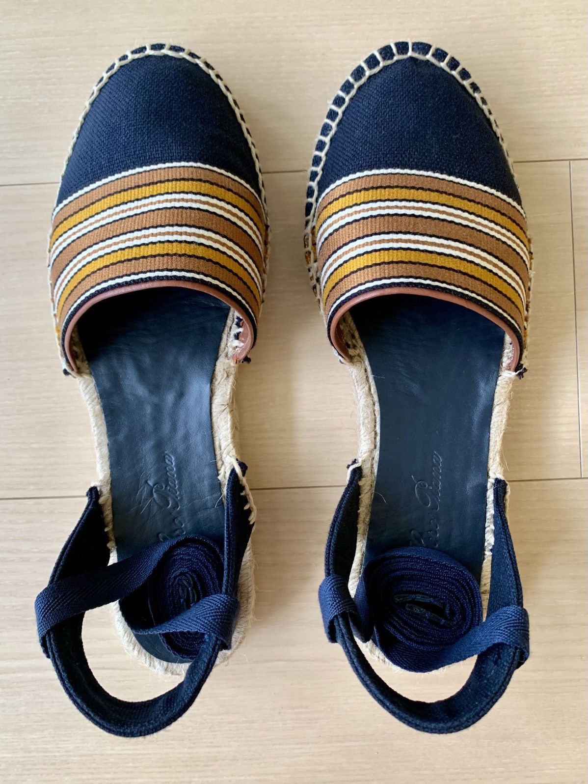 Loro Piana Loro Piana Women’s Espadrilles Navy with Stripes EU39 Size US 9 / IT 39 - 9 Thumbnail