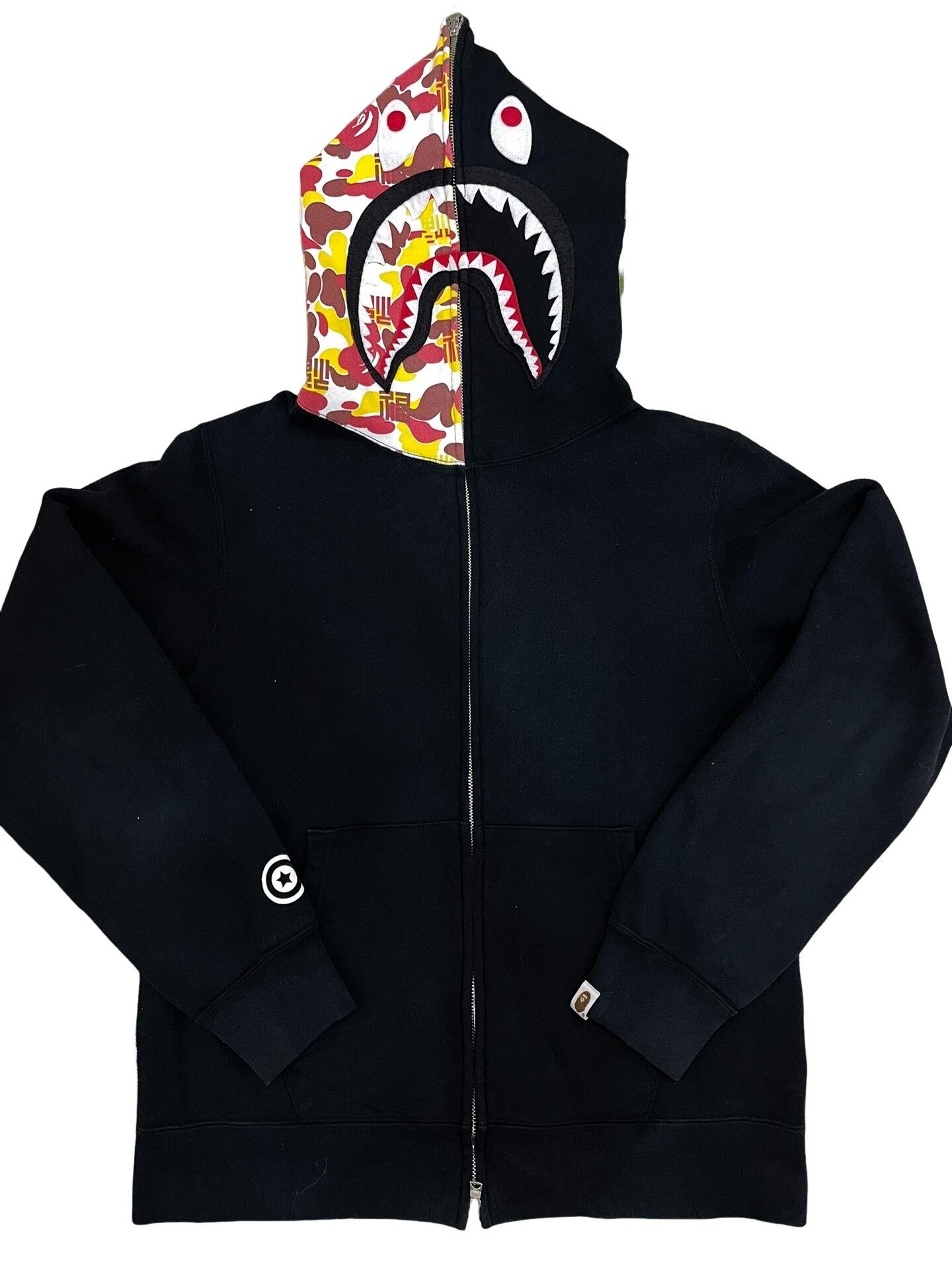 Bape BAPE Shark Tiger Camo Full Zip Hoodie Size L Size US L / EU 52-54 / 3 - 1 Thumbnail