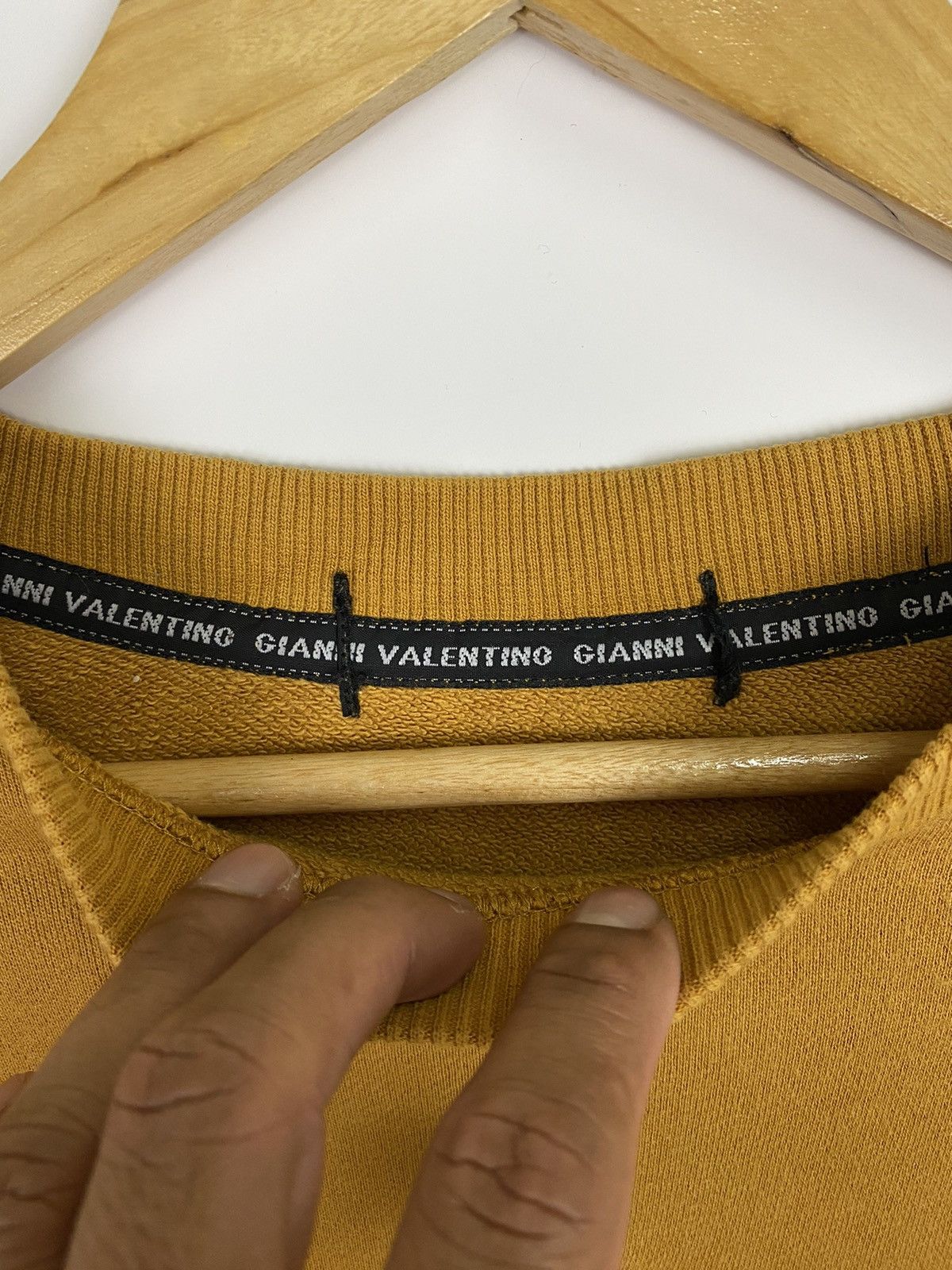 Vintage Vintage Gianni Valentino Big Logo Embroidery Size US L / EU 52-54 / 3 - 9 Thumbnail