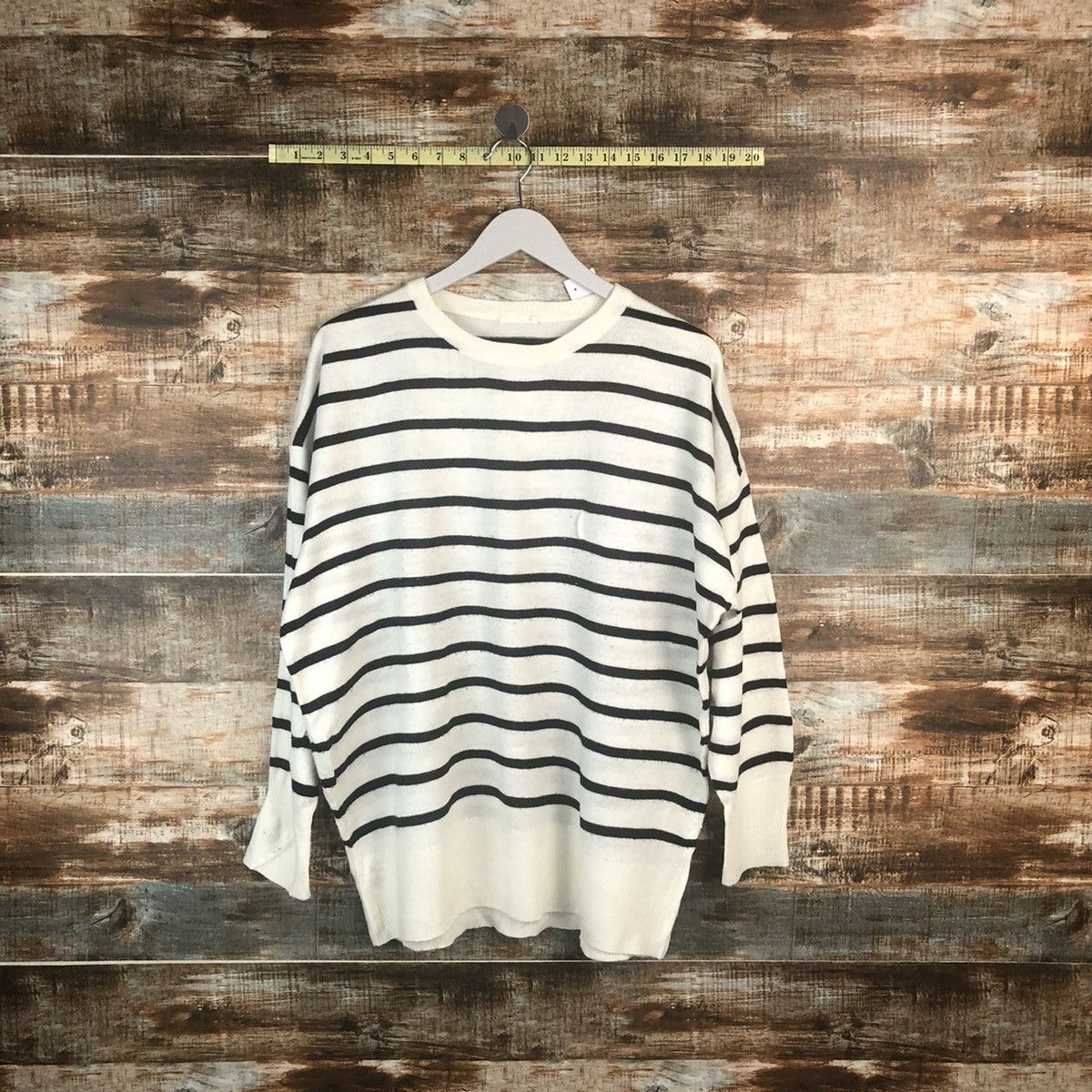 GU × OVER THE STRiPES GU Stripe White Knitwear #A1333 Size XL / US 12-14 / IT 48-50 - 1 Thumbnail