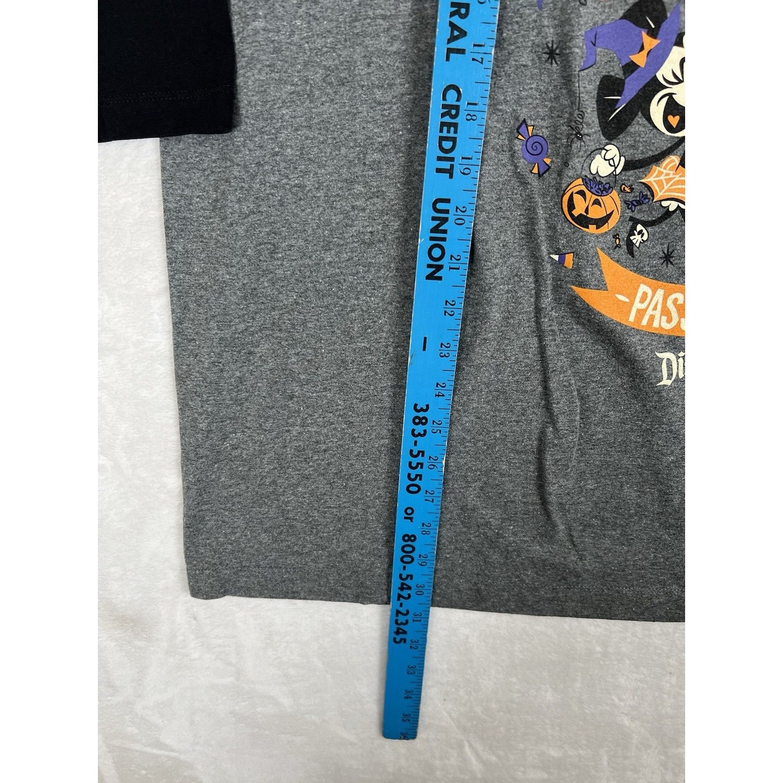 Disney Disney Parks Mickeys Not So Scary Halloween Party Passholder Size US XL / EU 56 / 4 - 4 Thumbnail