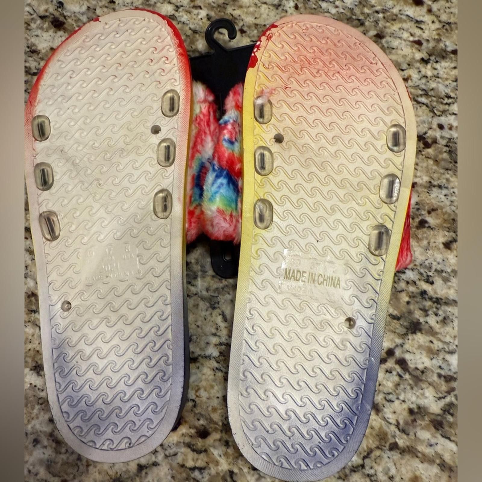 Seven 7 Seven tie dyed faux fur rainbow colored slides Size 8 Size US 8 / IT 38 - 6 Thumbnail
