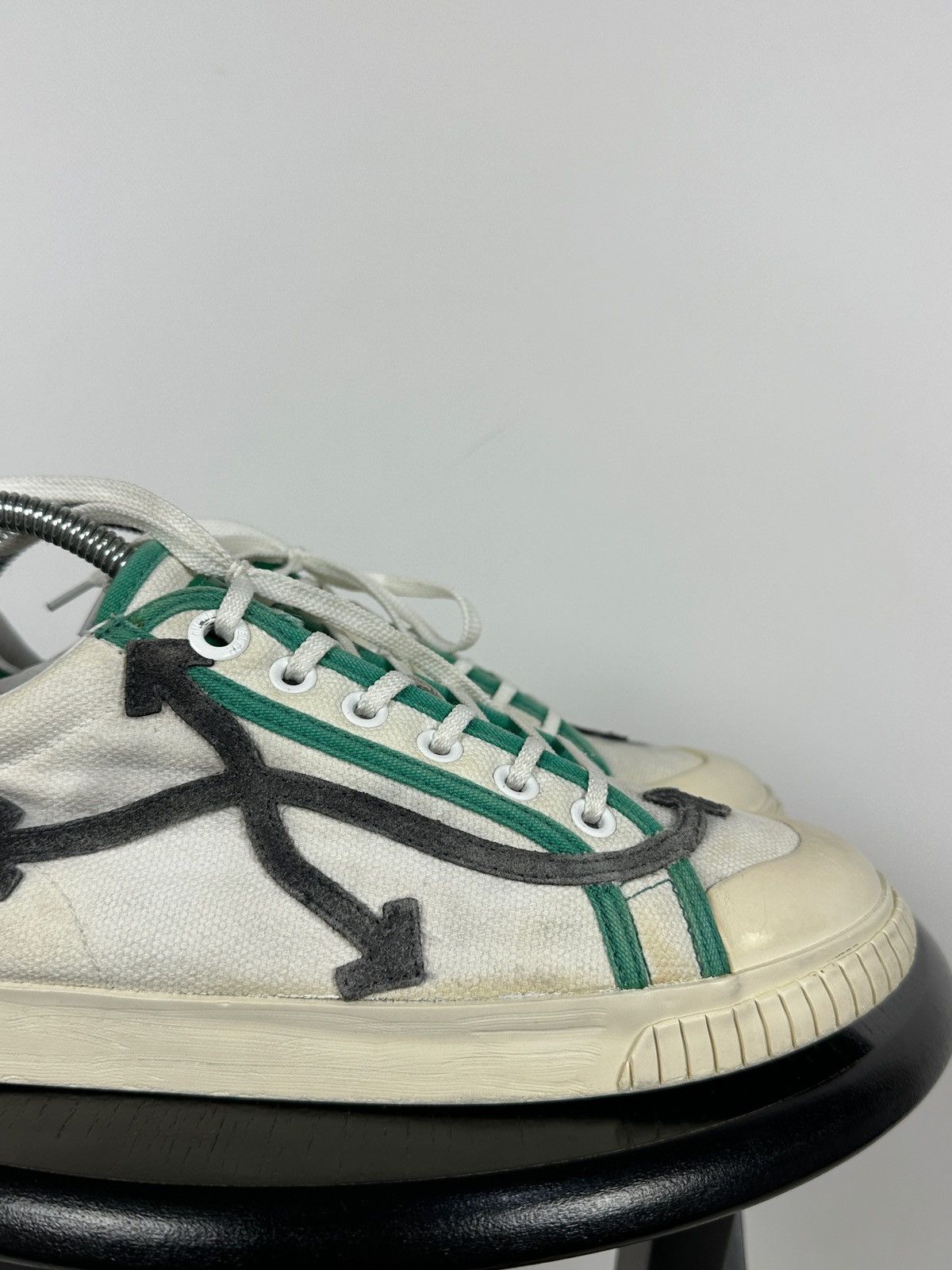 Off-White Off-White Vulcanized Virgil Abloh Low Top Sneakers Size US 9 / EU 42 - 15 Thumbnail