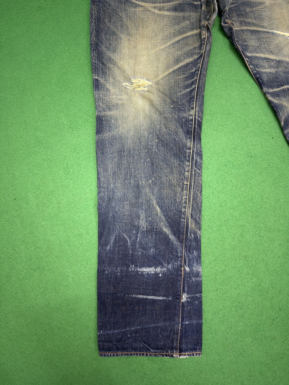 Evisu A29 Thrashed Evisu No 1 Special Distressed Mud Wash Size US 33 - 4 Thumbnail