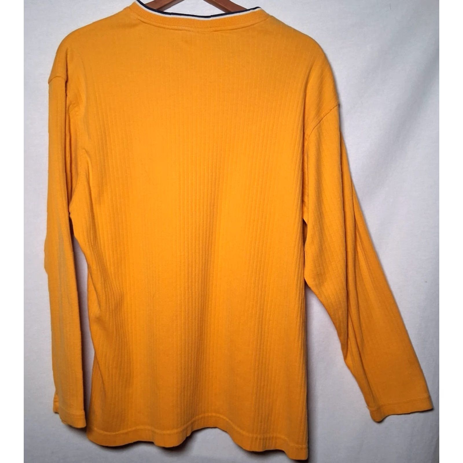 Tommy Hilfiger VINTAGE Tommy Jeans Shirt Men L Ribbed Knit Gold Long Sleeve V Neck Size US L / EU 52-54 / 3 - 3 Thumbnail