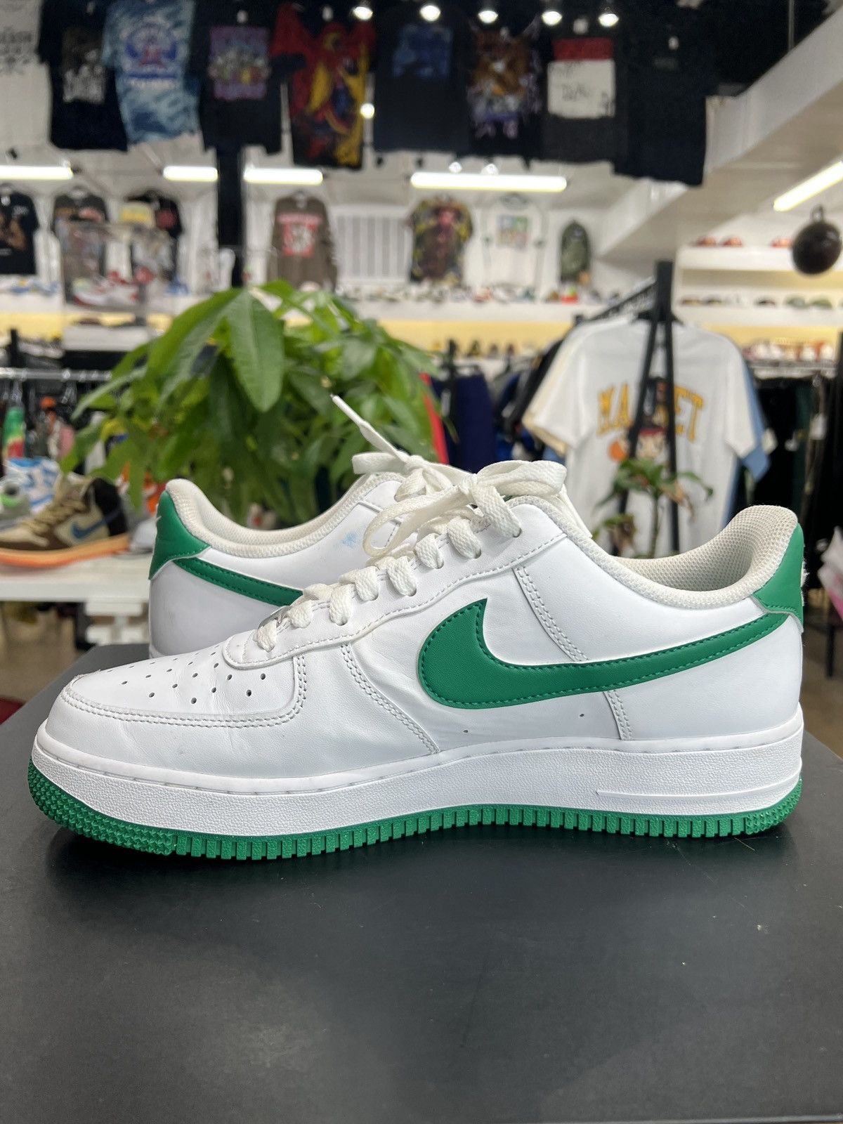 Nike Nike Air Force 1 ‘07 White Malachite Sz. 10 (2023) Size US 10 / EU 43 - 3 Thumbnail