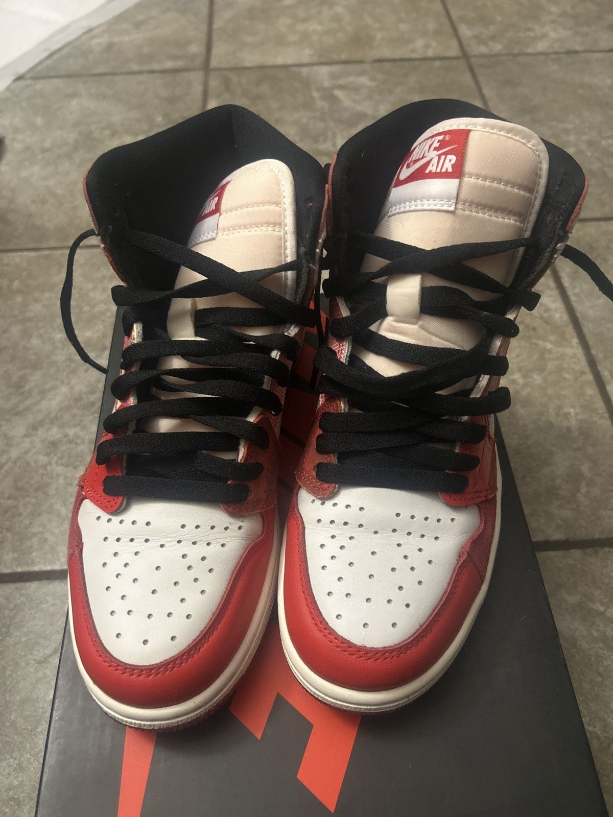 Nike Jordan 1 Spider verse 6.5y/8W Size US 6.5 / EU 39-40 - 2 Thumbnail
