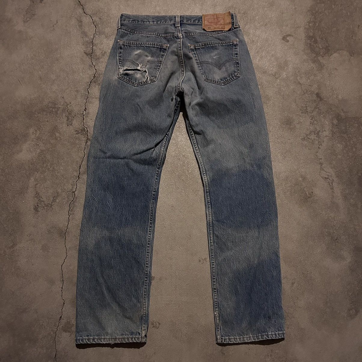 Levi's × Vintage Vintage Levi’s 501 made in USA faded jeans Size US 31 - 2 Thumbnail