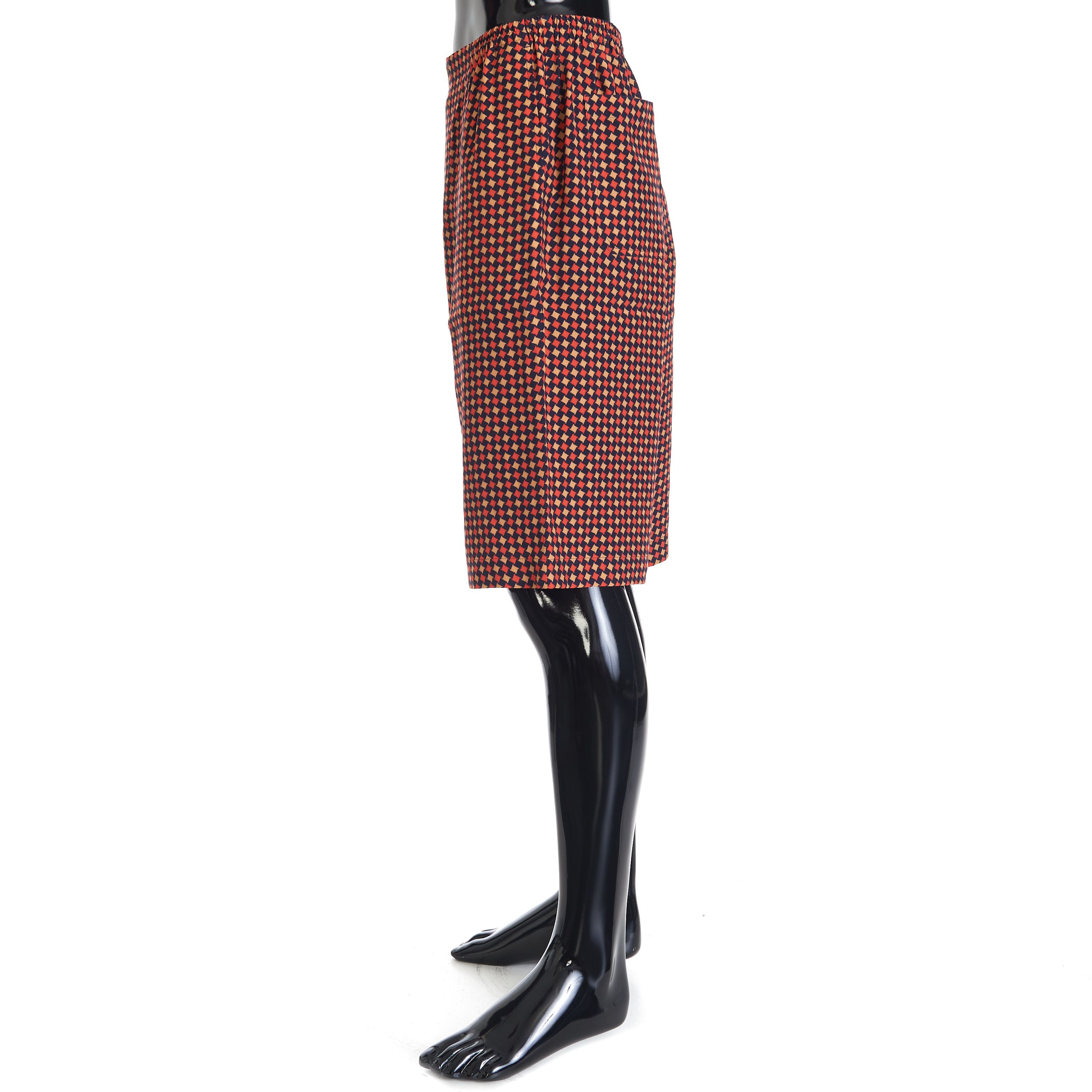 Gucci Geometric Houndstooth Print Shorts In Blue & Red Viscose Size US 32 / EU 48 - 3 Thumbnail