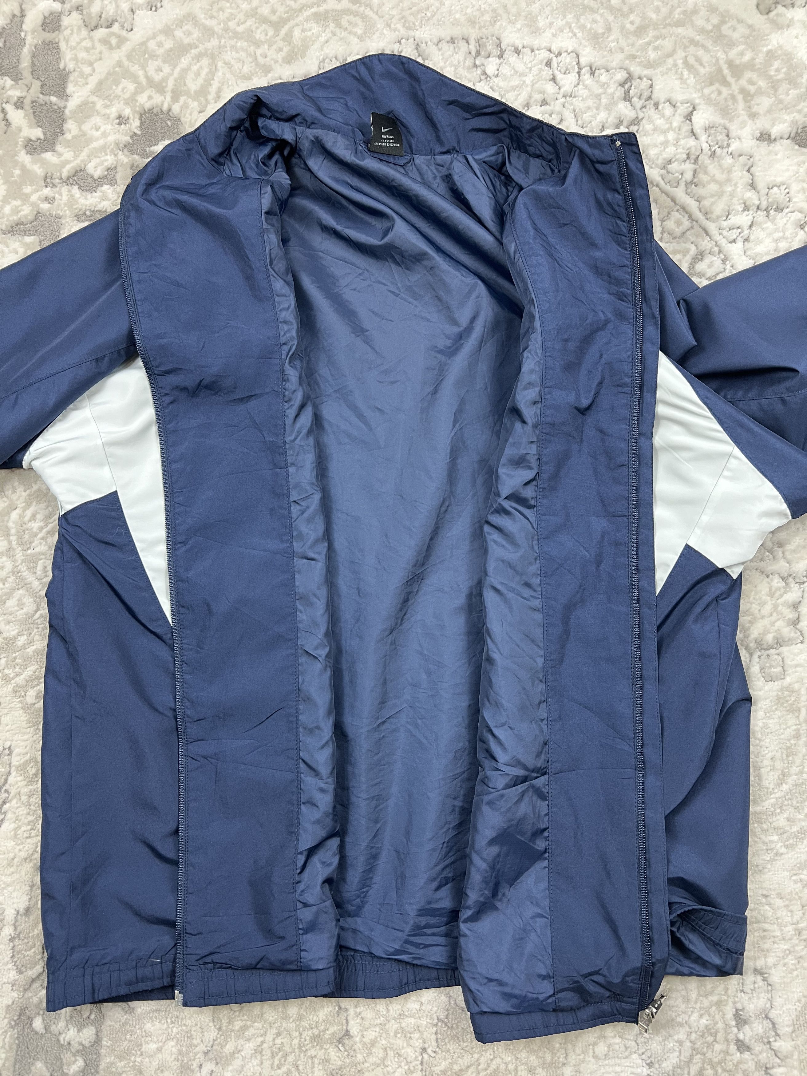 Nike × Vintage Vintage Nike x PSG Windbreaker Jacket Y2K XL Size US XL / EU 56 / 4 - 19 Thumbnail