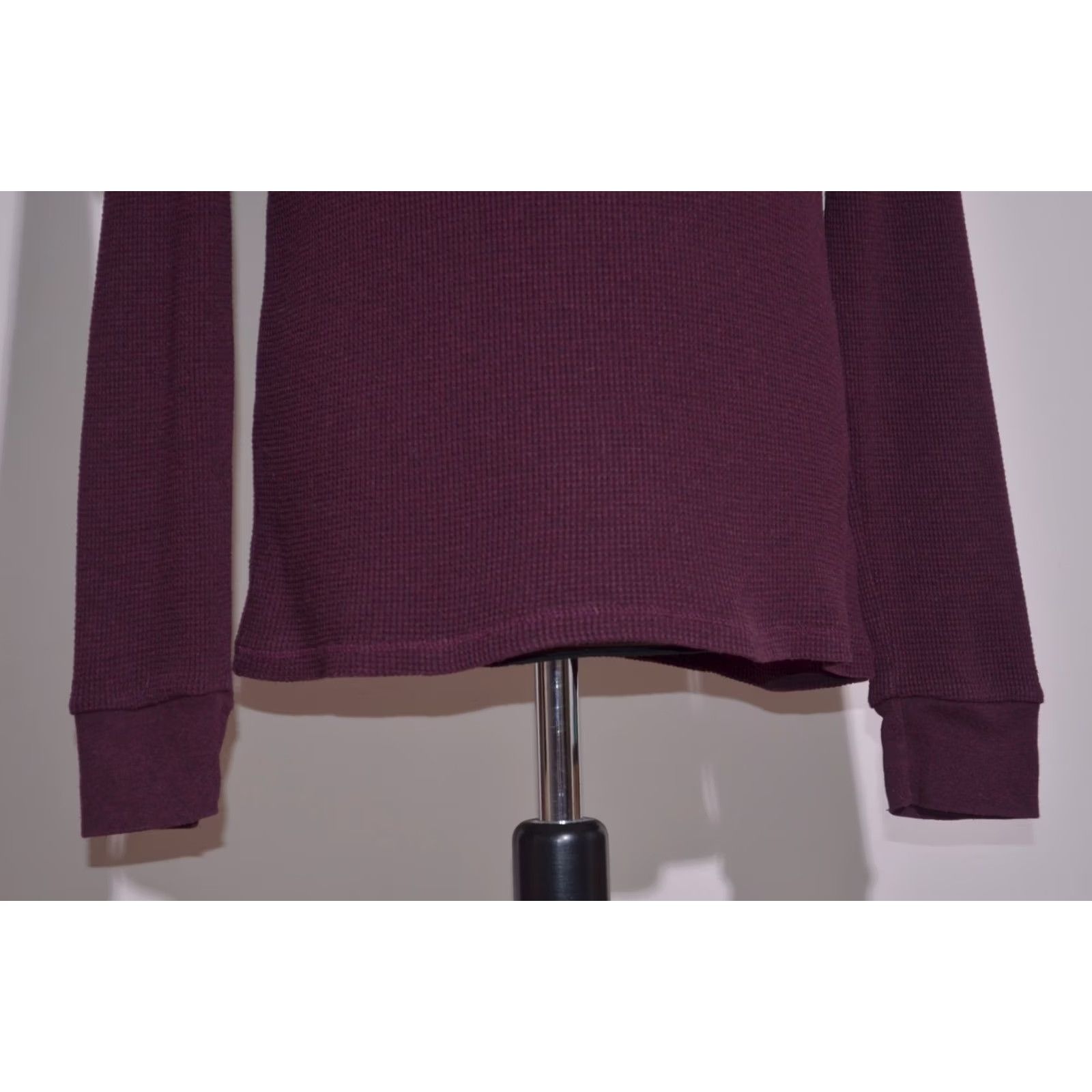 Polo Ralph Lauren Polo Ralph Lauren Polo Ralph Lauren Waffle Knit Thermal Shirt Burgundy Logo Crewneck L Men Knit Thermal Shirt Red Logo Crewneck L Size US L / EU 52-54 / 3 - 3 Thumbnail