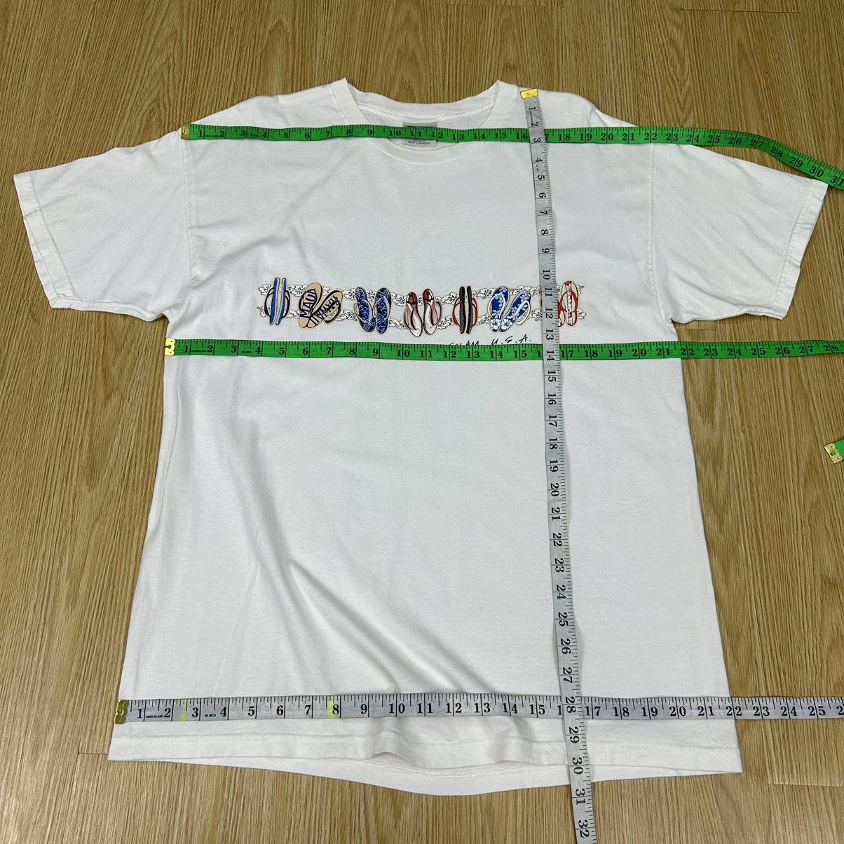 Sun Surf Vintage 90s Surfing Guam Usa TShirt A879 Size US L / EU 52-54 / 3 - 5 Thumbnail
