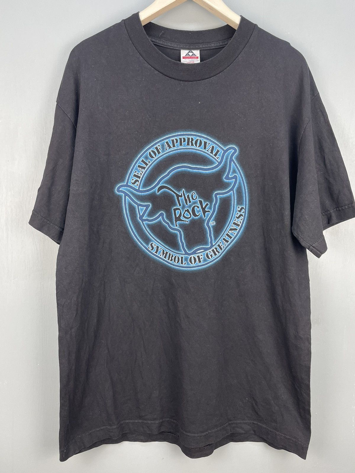 Vintage Vintage Y2K The Rock WWF Guaran Damn Tees it t shirt Size US L / EU 52-54 / 3 - 2 Thumbnail