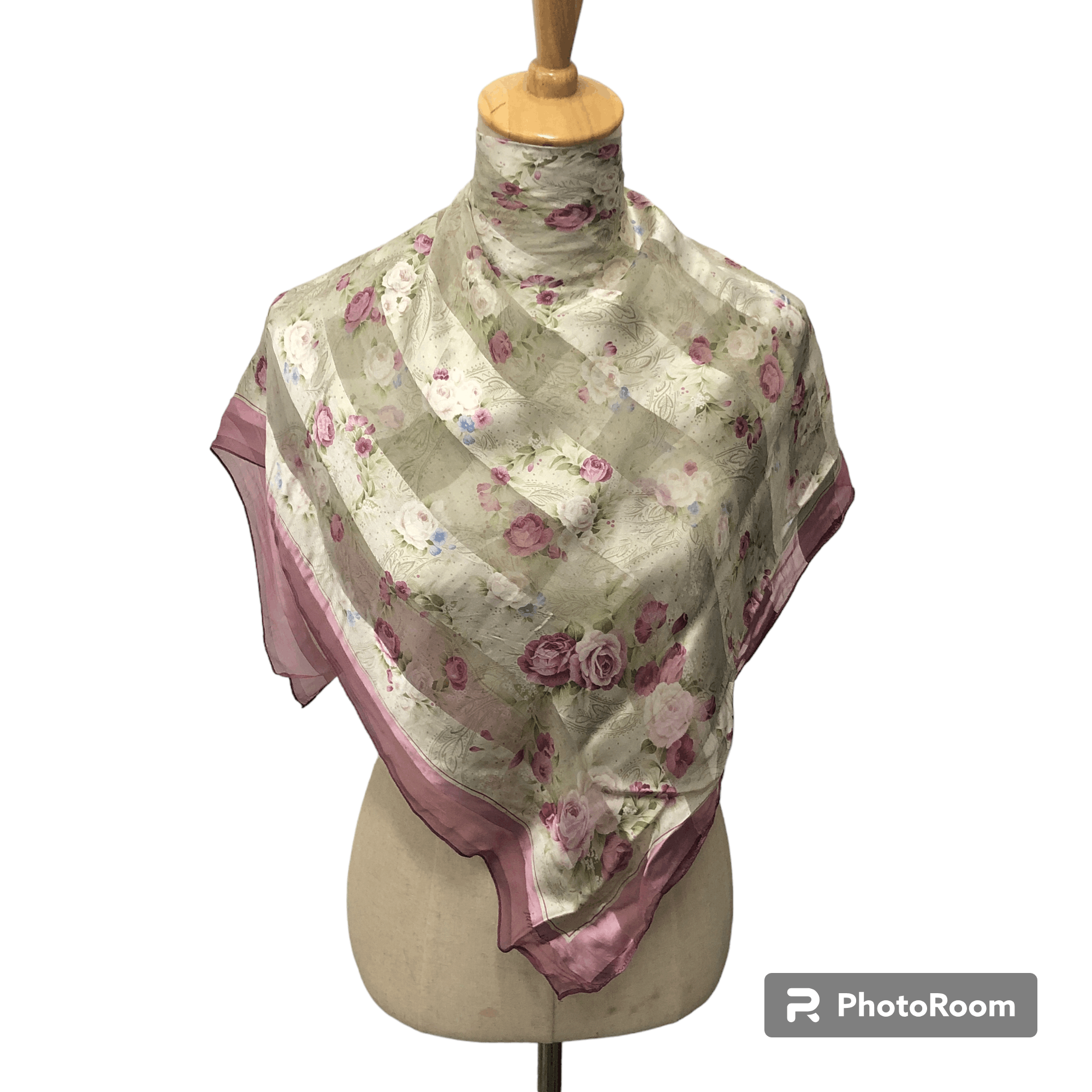 Japanese Brand Jun Ashida Floral Silk Scarf M1125 Size ONE SIZE - 1 Thumbnail