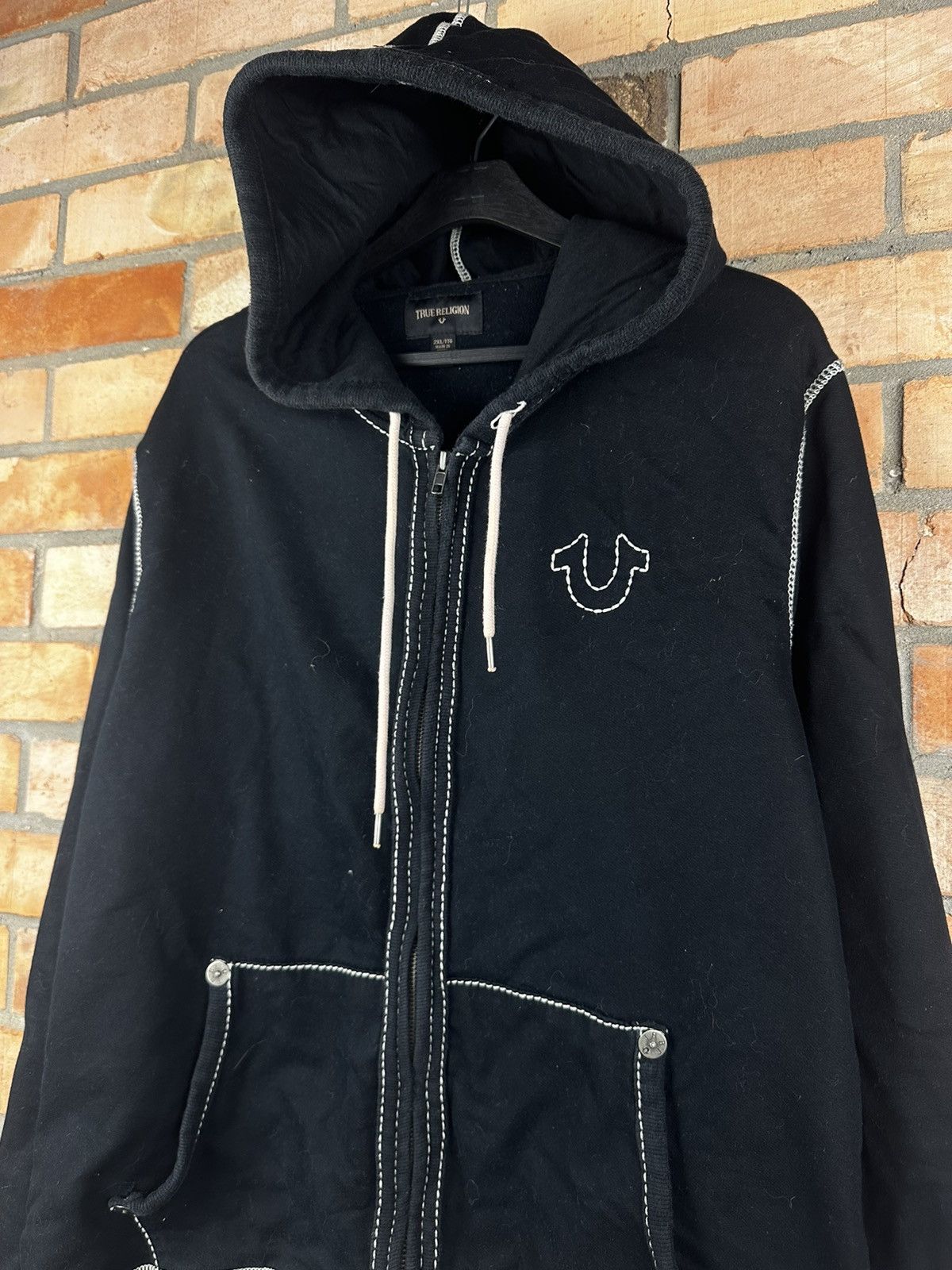 True Religion × Vintage Vintage True Religion Black Zip Hoodie Size XXL Size US XXL / EU 58 / 5 - 2 Thumbnail
