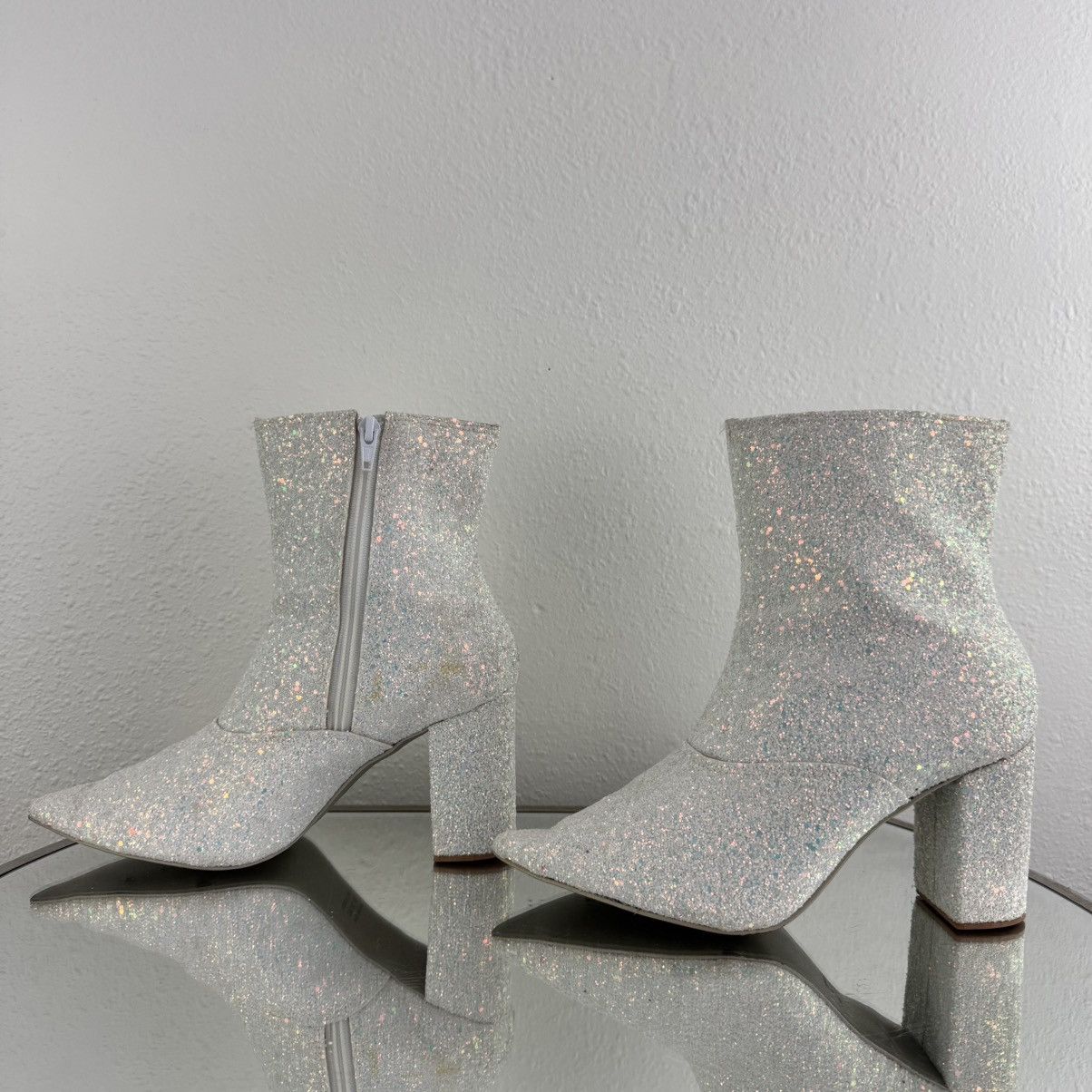 Other OLD CUTLER White Blue Unicorn Glitter Concert Ankle Boot Size US 9 / IT 39 - 8 Thumbnail