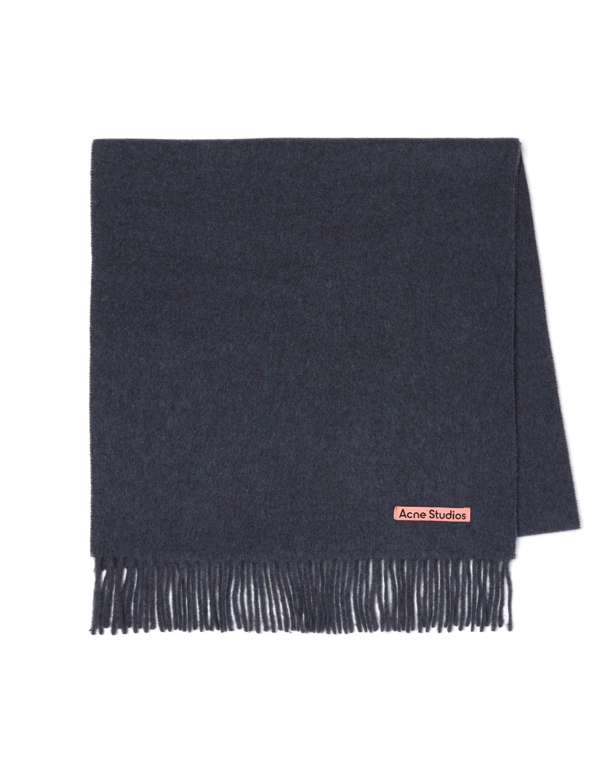 Acne Studios Acne Studios Logo Stitched Detail Scarf Size ONE SIZE - 1 Thumbnail