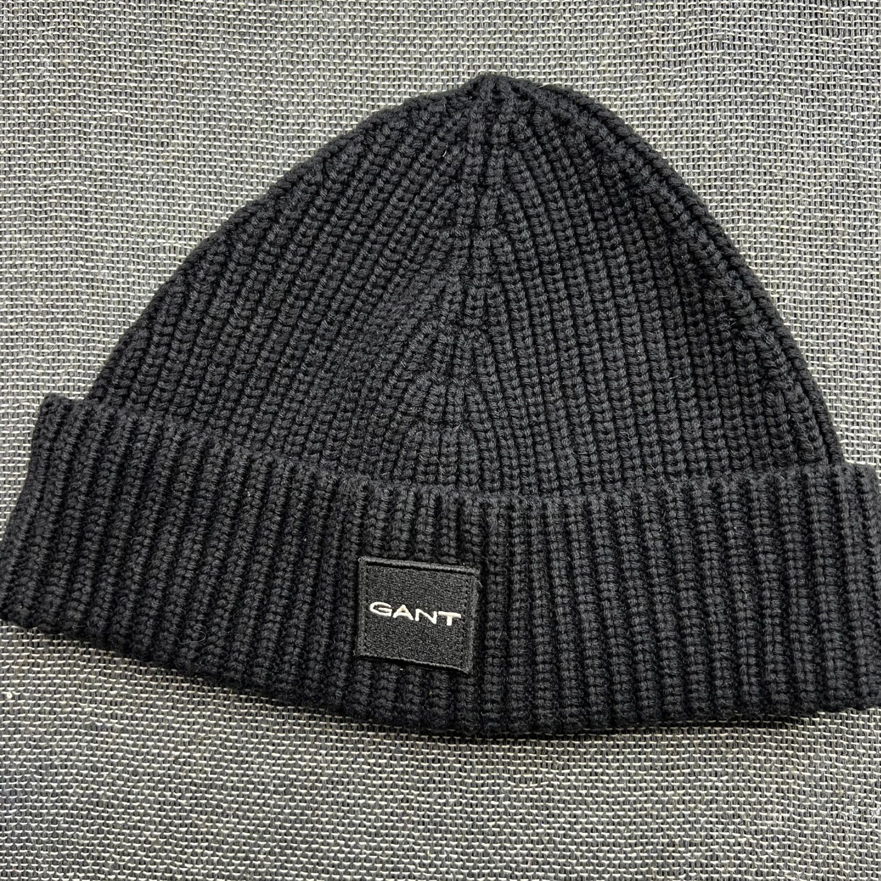 Gant GANT Beanie Hat One Size Ribbon Cuffed Black Skull Cap Mens Beanie Thermal Wicking Knit Size ONE SIZE - 2 Thumbnail