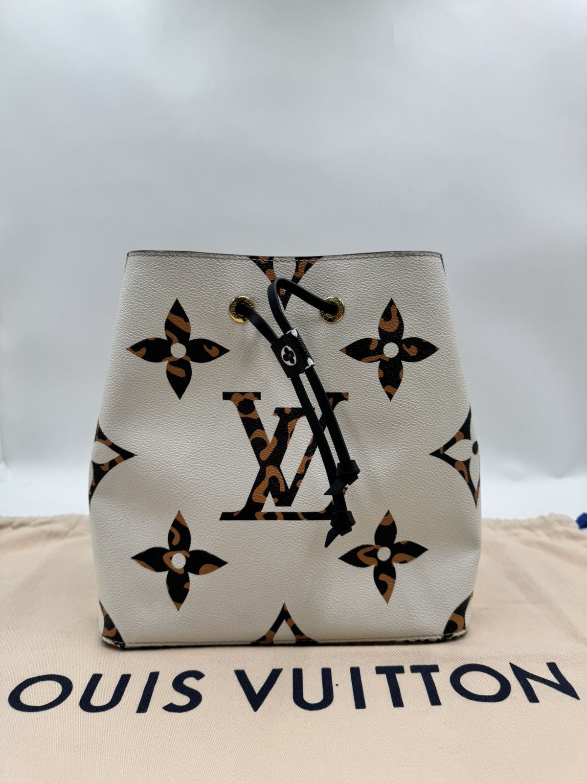 Louis Vuitton Louis Vuitton Noe Noe Monogram Giant Jungle Size 30 - 1 Thumbnail