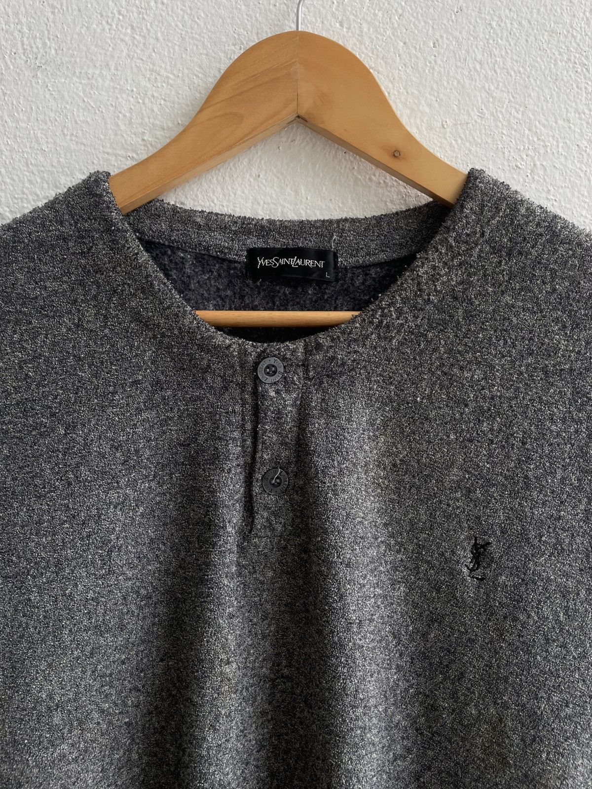 Yves Saint Laurent Vintage Yves Saint Laurent Fleece Small Logo Sweatshirt Size US L / EU 52-54 / 3 - 4 Thumbnail