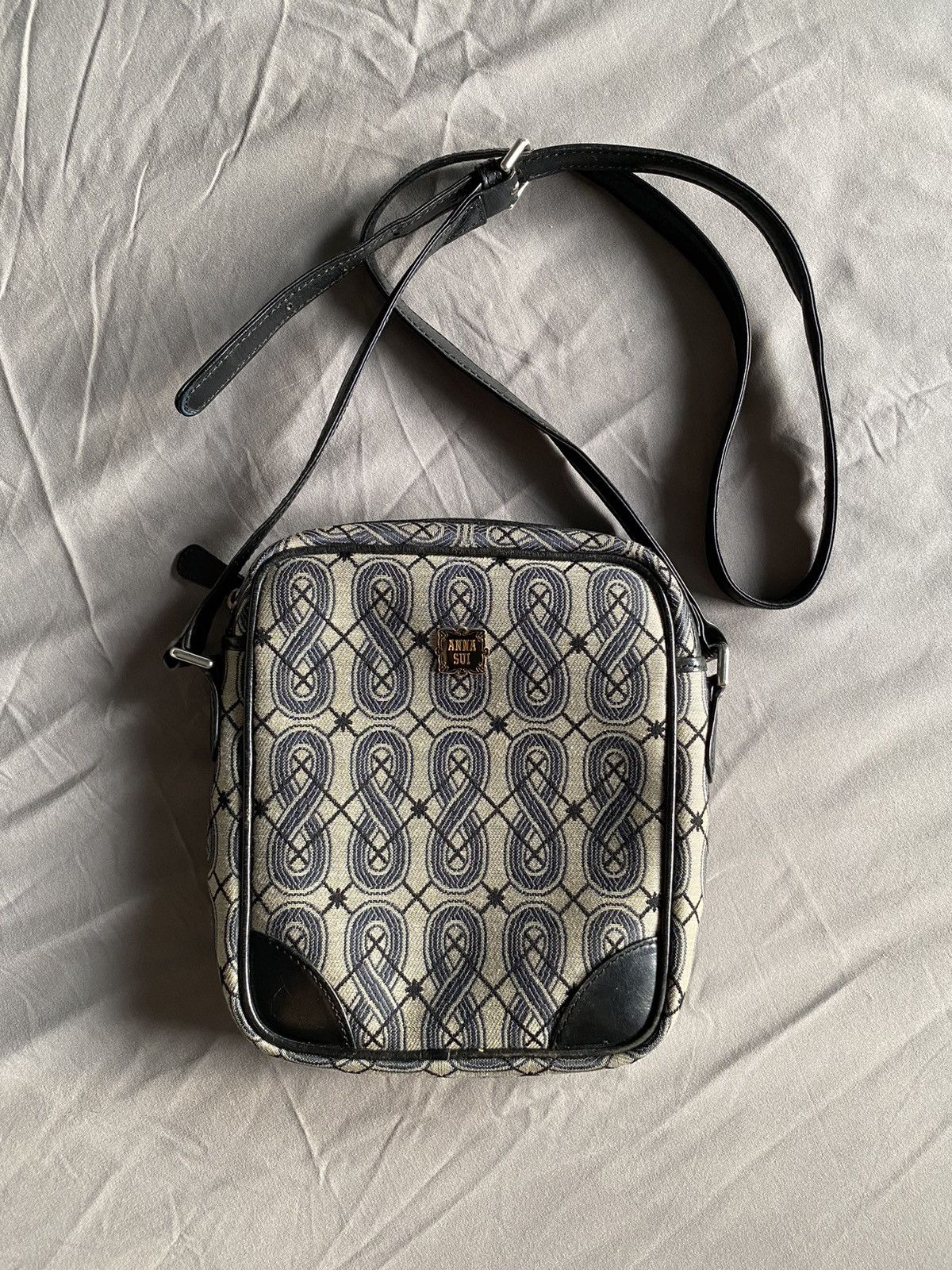 Anna Sui × Designer Anna Sui Crossbody Leather Strap Size ONE SIZE - 1 Thumbnail