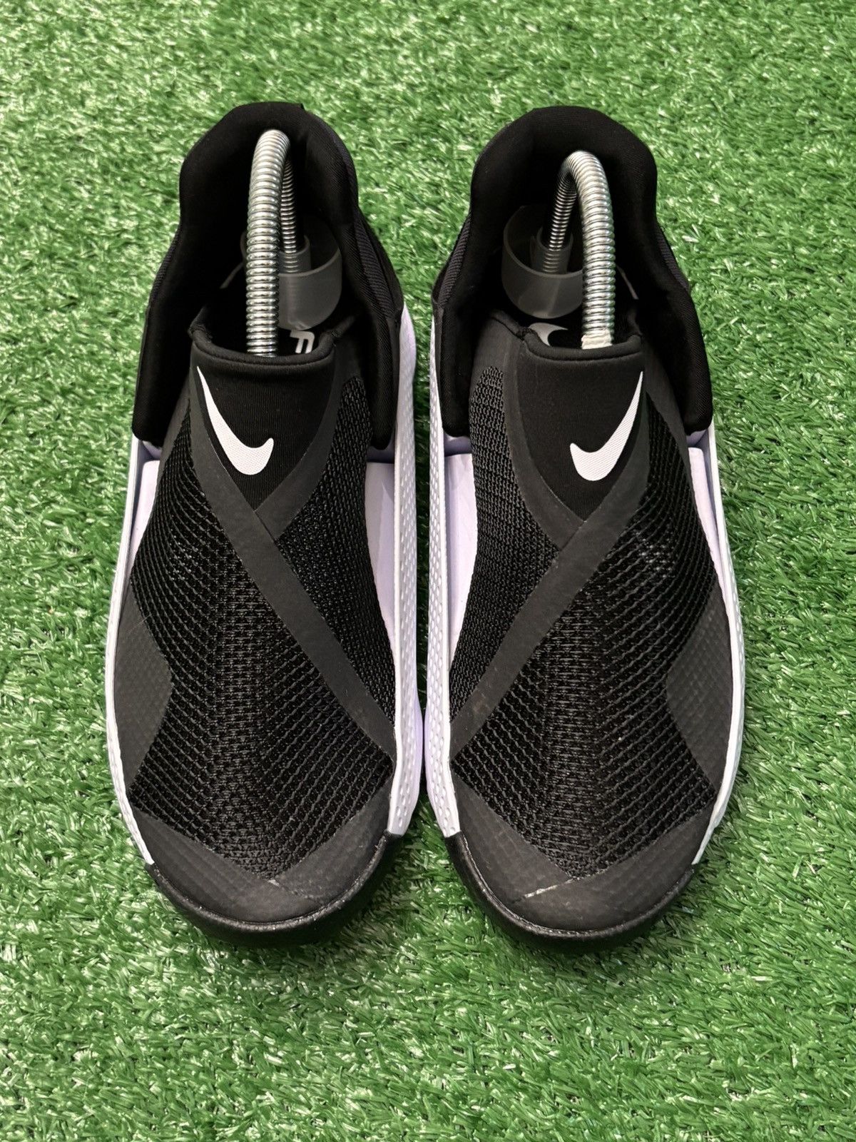 Nike Nike Go FlyEase Black/White sneakers Size US 6.5 / IT 36.5 - 2 Thumbnail