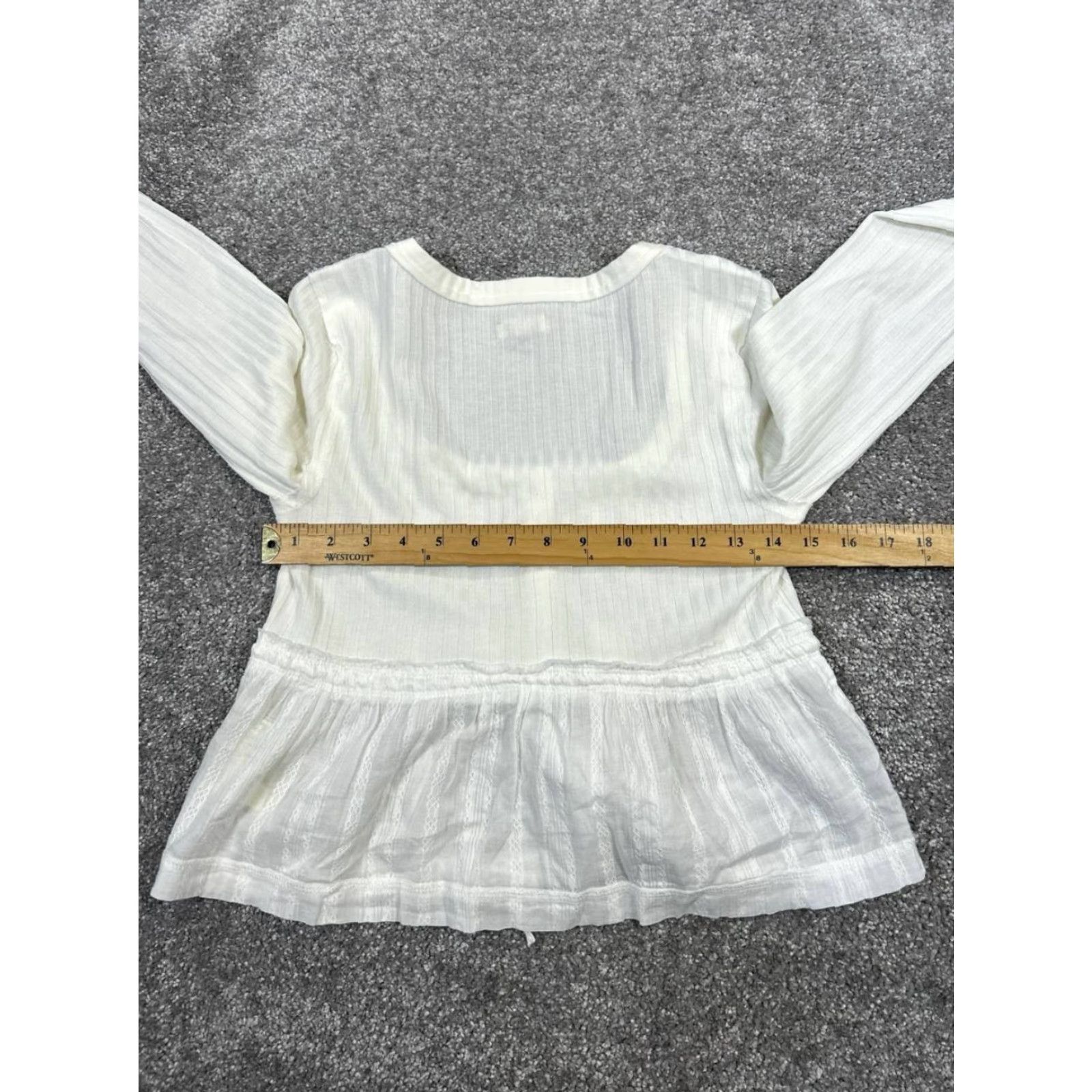 Vintage VINTAGE Pilcro Women’s Blouse XS White Cotton Casual Scoop Neck Long Sleeve Button Top Size XS / US 0-2 / IT 36-38 - 6 Thumbnail