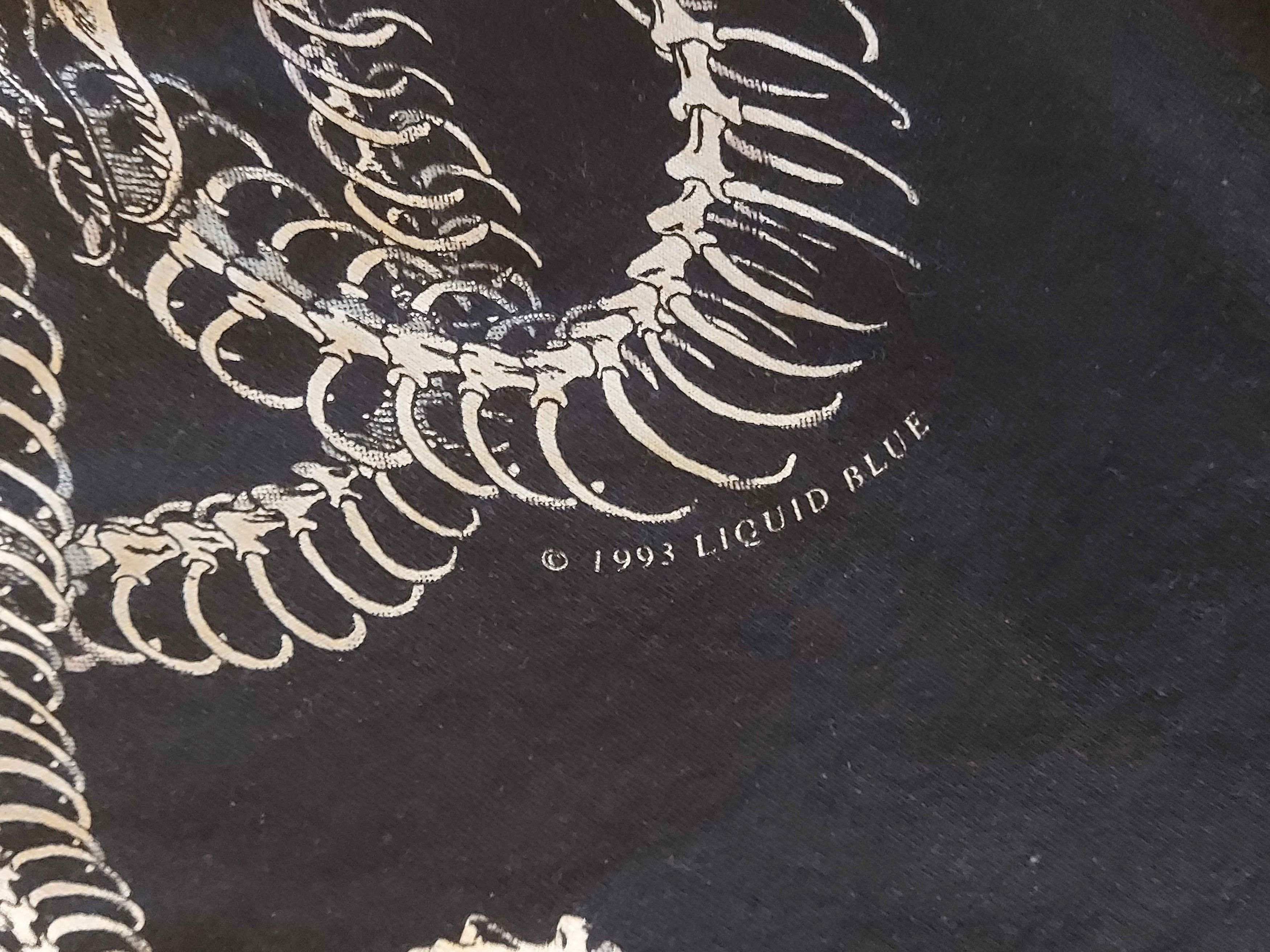 Liquid Blue Vtg 1993 Liquid Blue Medusa snake skull Print T-shirt Size US L / EU 52-54 / 3 - 6 Thumbnail