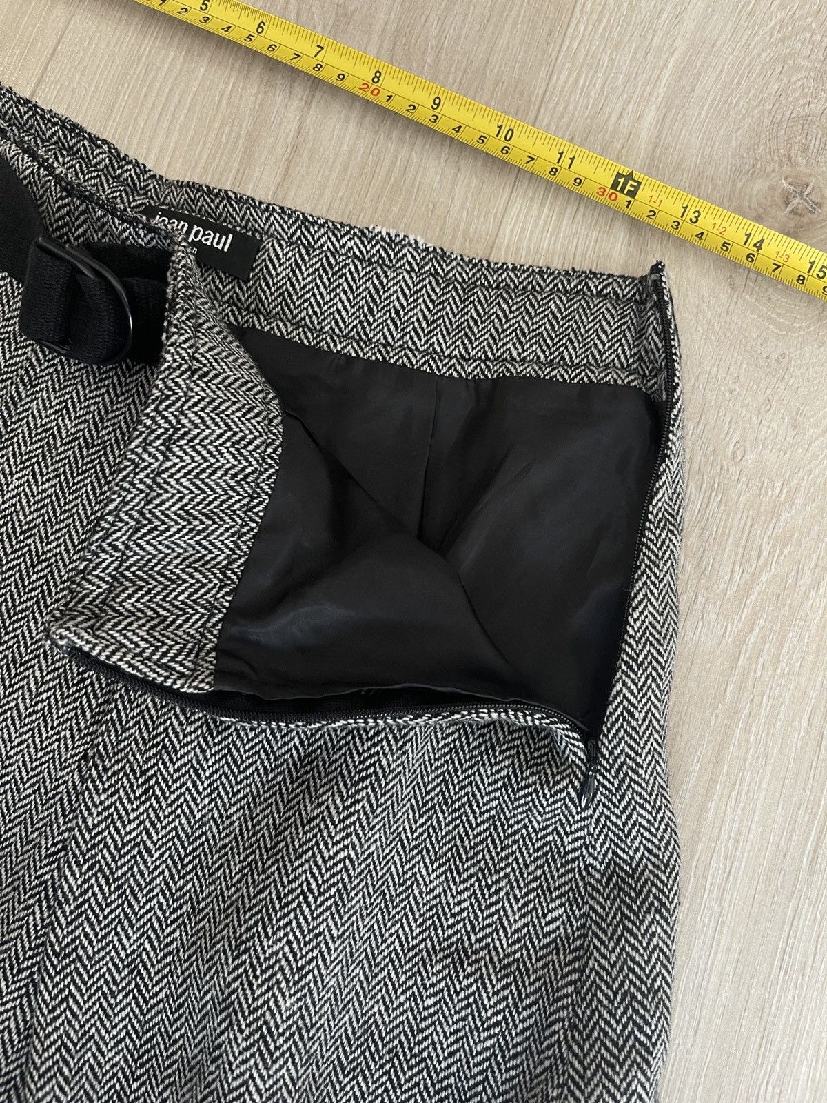 Jean Paul Gaultier × Vintage Jean Paul Berlin skirt woolen Size 28" / US 6 / IT 42 - 9 Thumbnail