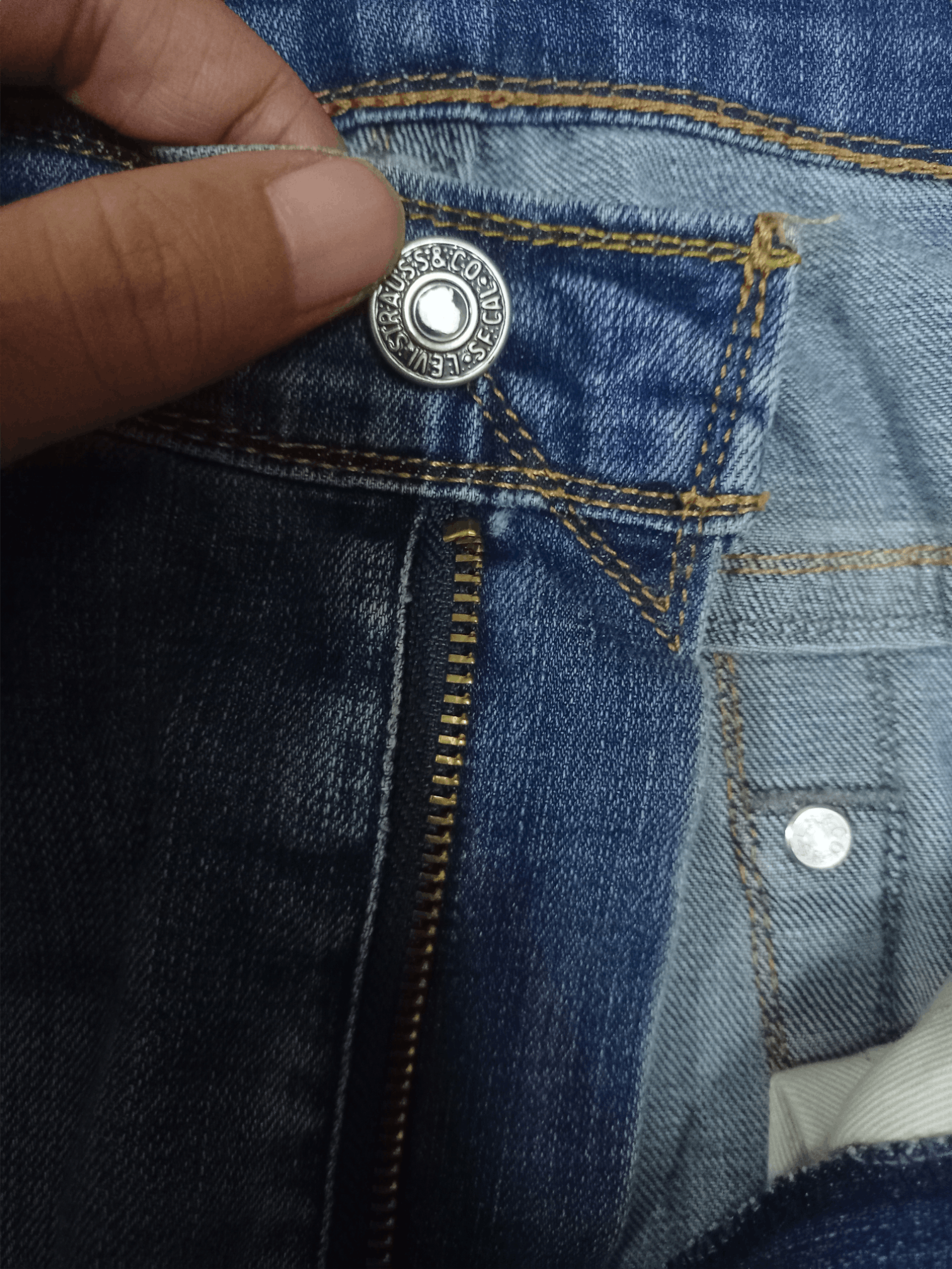 Levi's × Levi's Vintage Clothing Vintage Levis 501 Blue Wash Distressed Baggy Jeans 32x29 Size US 32 / EU 48 - 3 Thumbnail