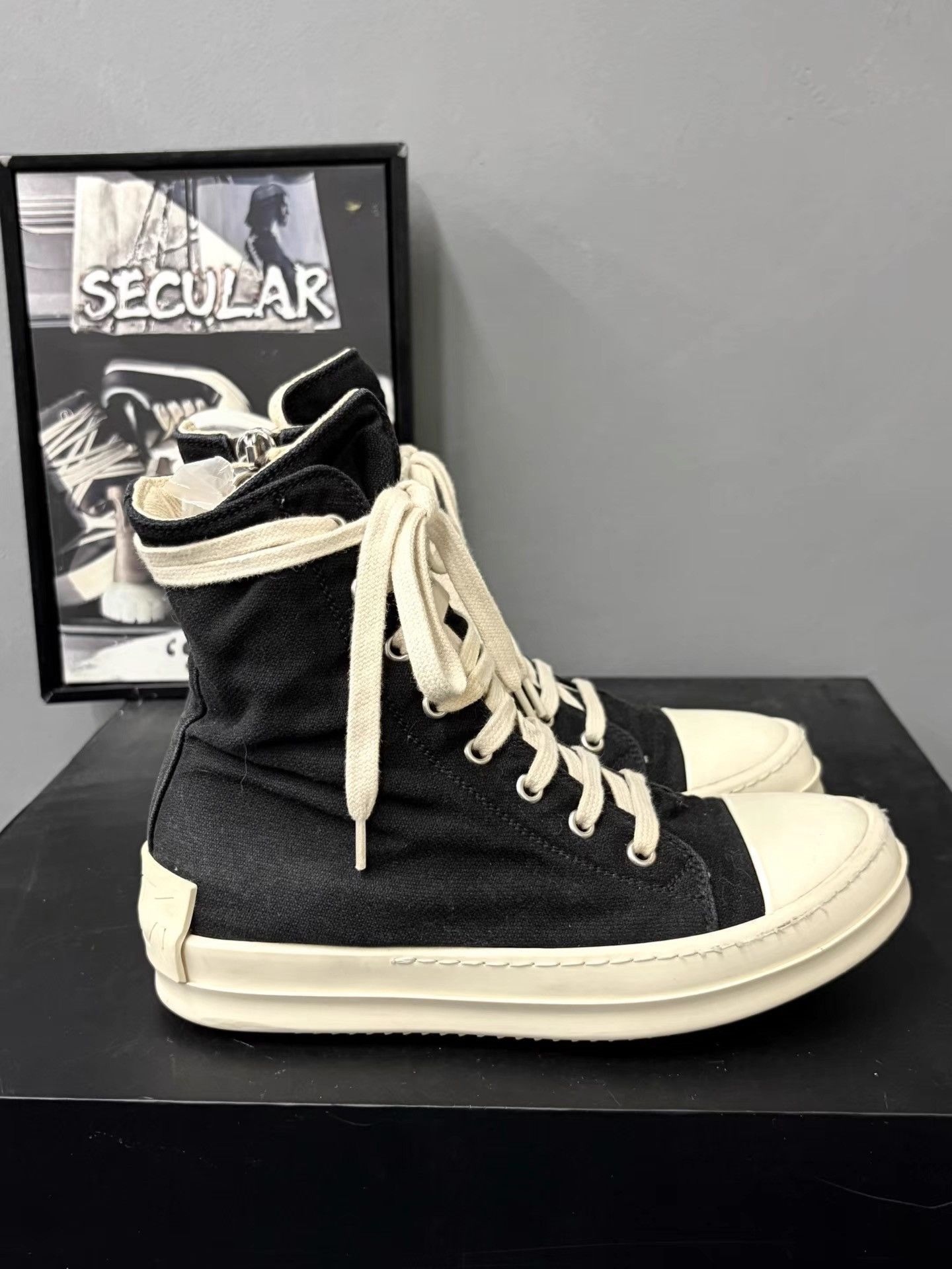 Rick Owens RickOwens High-top Canvas Jumbo Sneakers K34 Size US 5 / IT 35 - 4 Thumbnail
