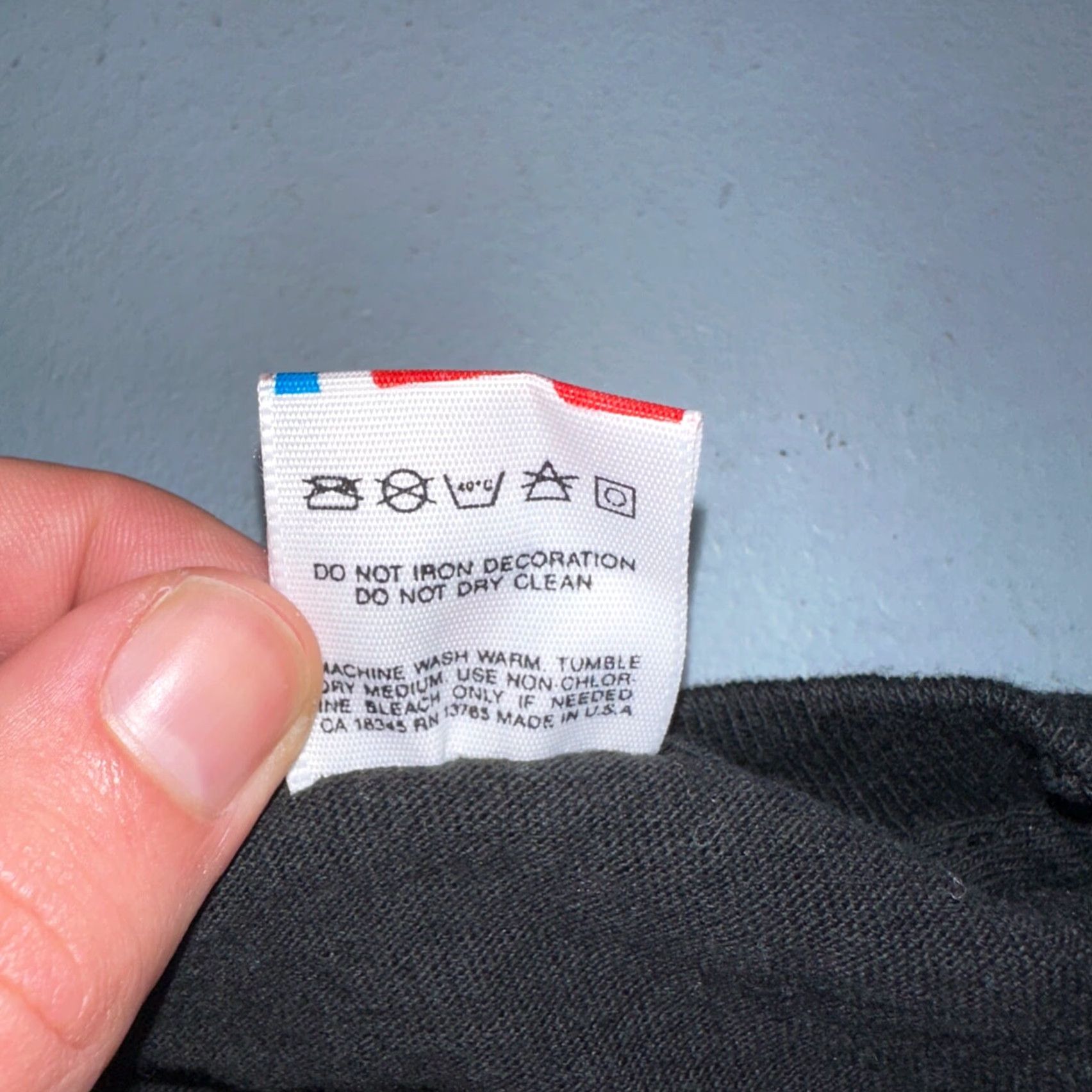 Fruit Of The Loom VINTAGE Fruit of the Loom T-Shirt XL Black Crew Neck Short Sleeve Cars USA Flag 90s 80s 70s Size US XL / EU 56 / 4 - 5 Thumbnail