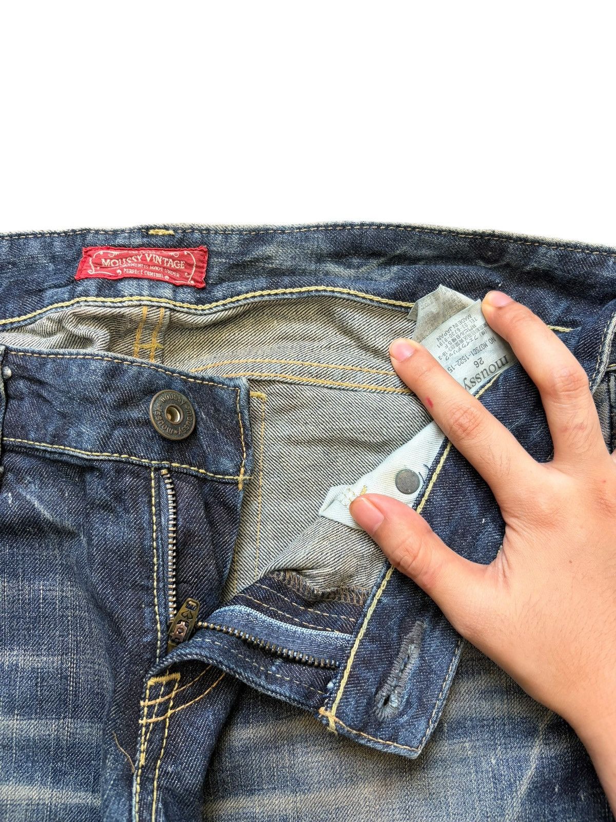 MOUSSY Vintage / Y2K Moussy Rusty Wash Distress Bootcut Jeans Size 31" - 5 Thumbnail