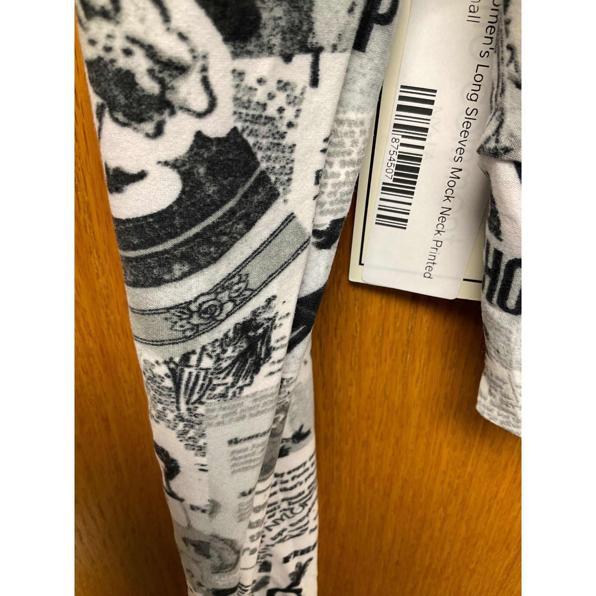 Other No Comment NY/LA Black & White Newspaper Print Long Sleeve C Size S / US 4 / IT 40 - 7 Thumbnail