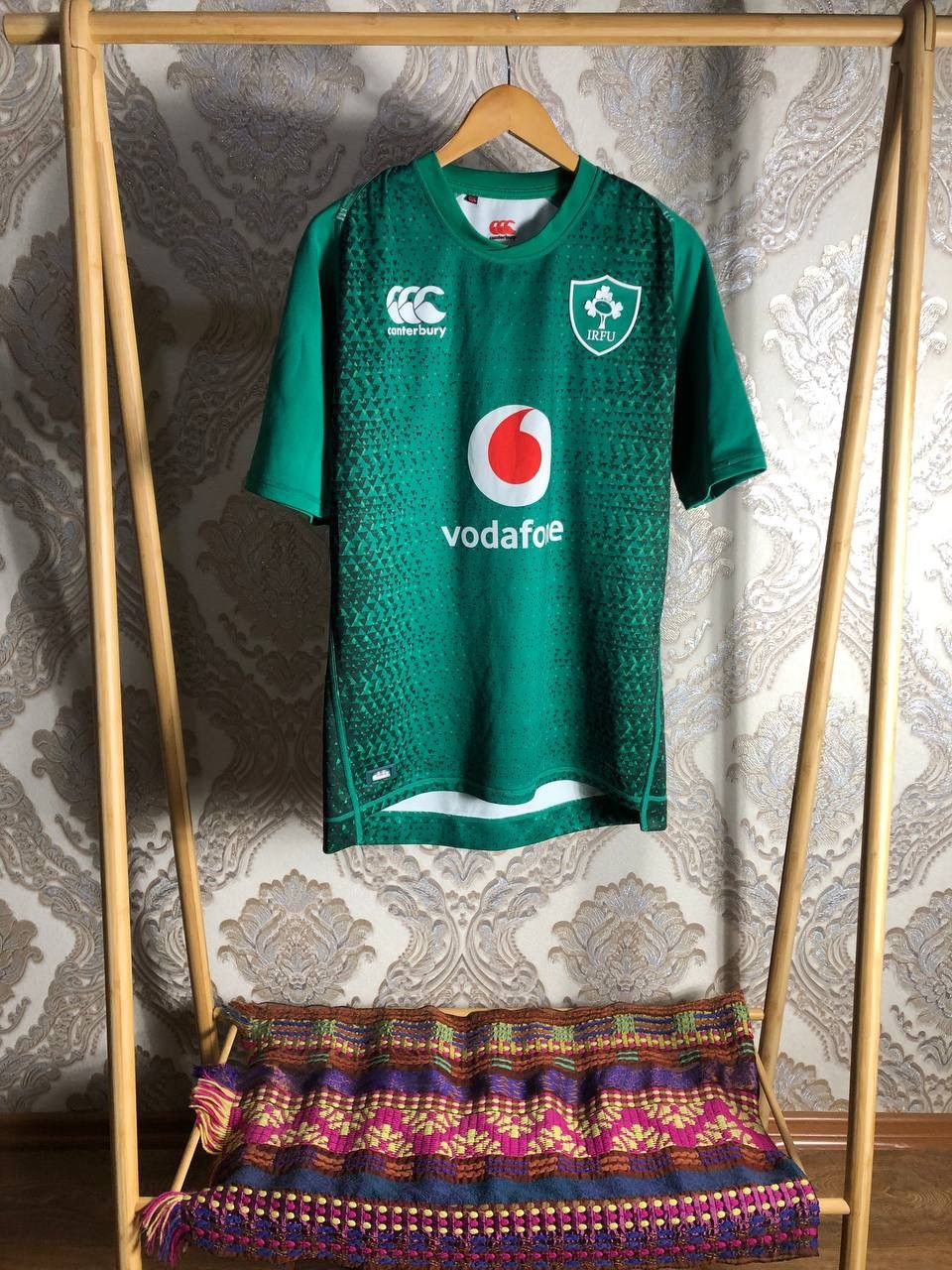 Canterbury of New Zealand × Vintage VERY RARE CANTERBURY IRELAND RETRO RUGBY JERSEY BLOKECORE Size US L / EU 52-54 / 3 - 4 Thumbnail