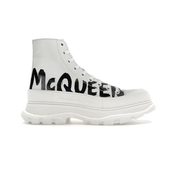 Alexander McQueen Alexander McQueen Tread Slick Graffiti Leather Boots White B Size US 10.5 / EU 43-44 - 1 Thumbnail