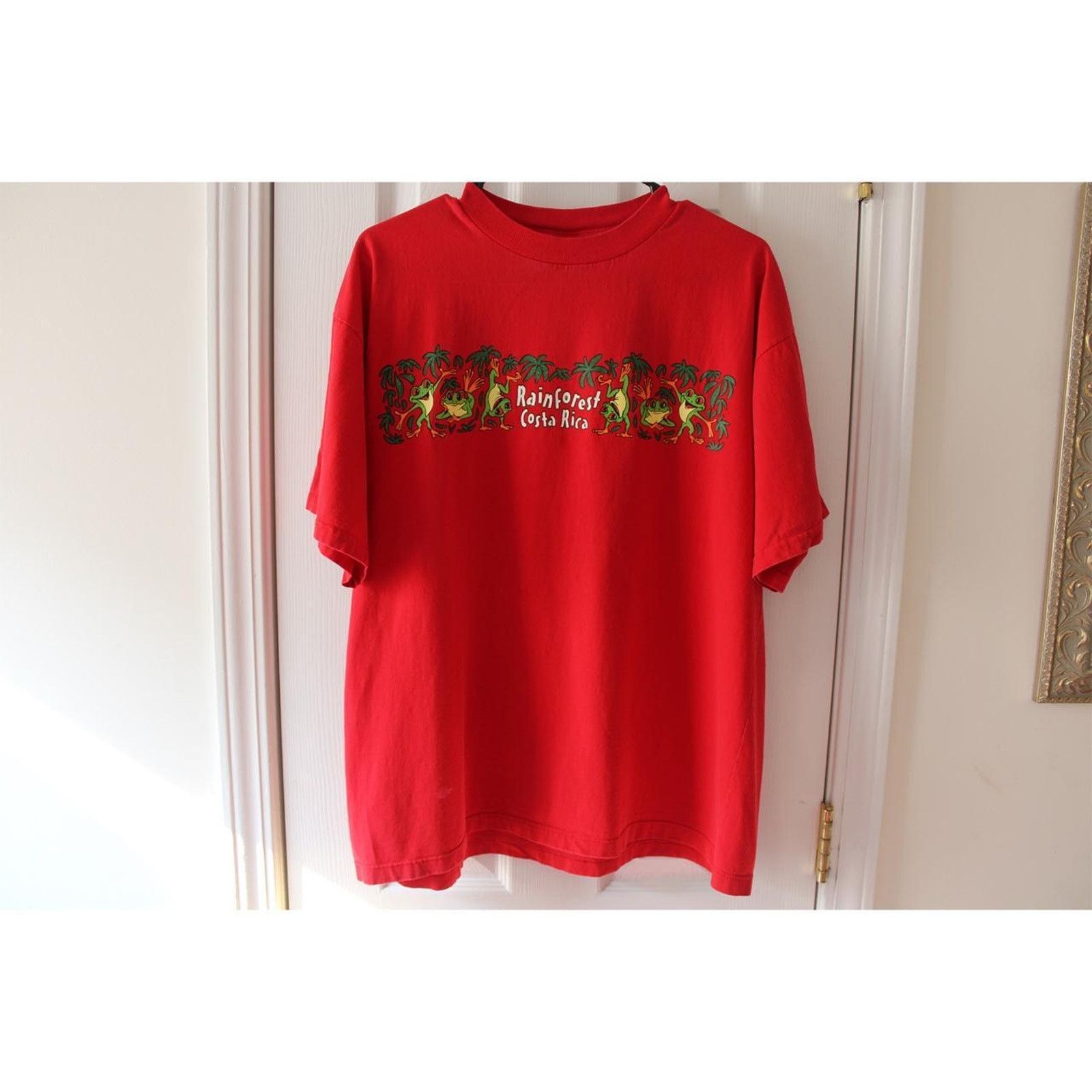 Vintage Vintage 90's Red Rainforest Cafe Graphic Tee Size US XL / EU 56 / 4 - 6 Thumbnail