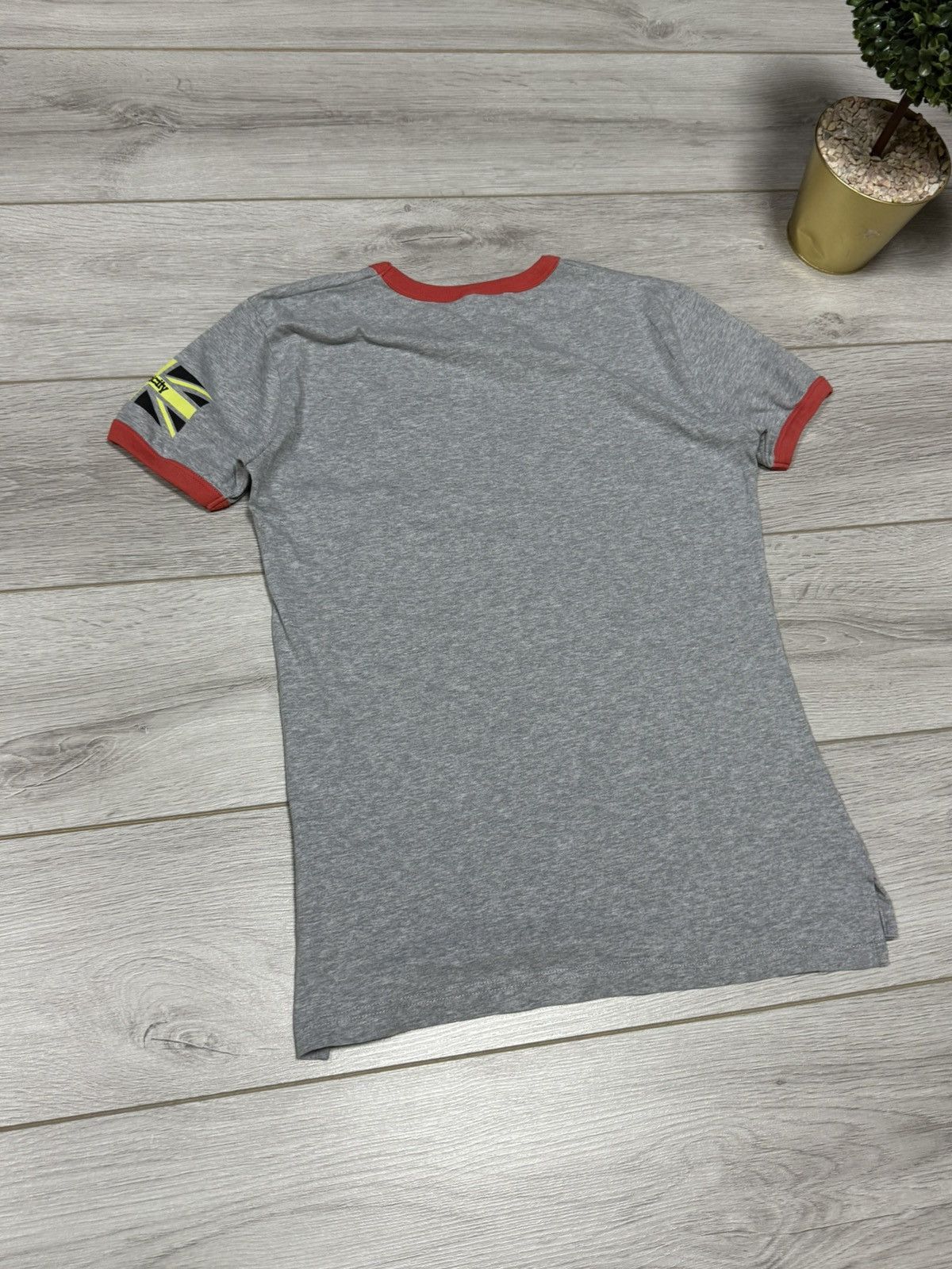 Vivienne Westwood Vivienne Westwood RARE GAS grass green worlds end tee Size US M / EU 48-50 / 2 - 8 Thumbnail