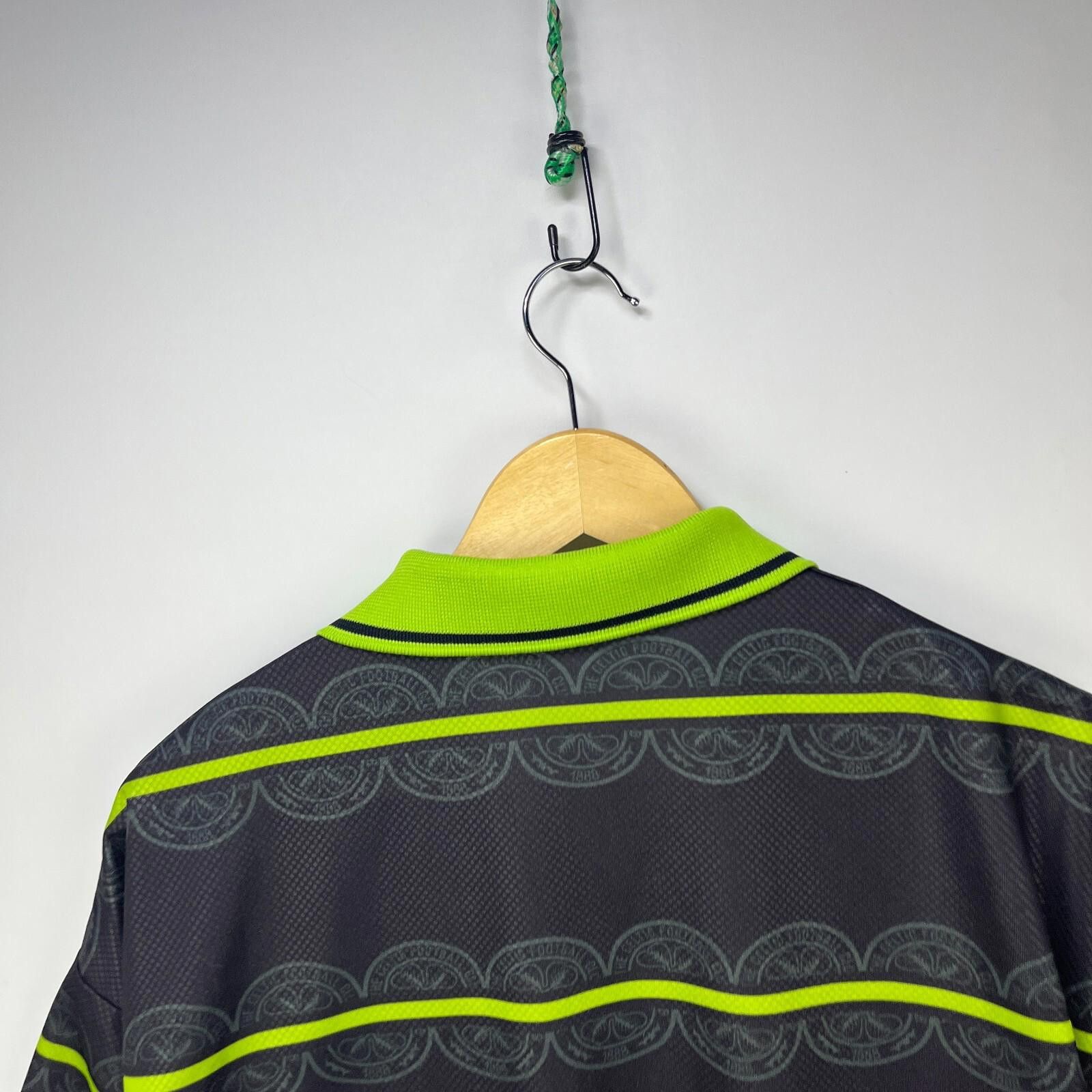 Umbro Vintage Umbro Celtic Football Away Shirt 1998 1999 Mens L Size ONE SIZE - 11 Thumbnail