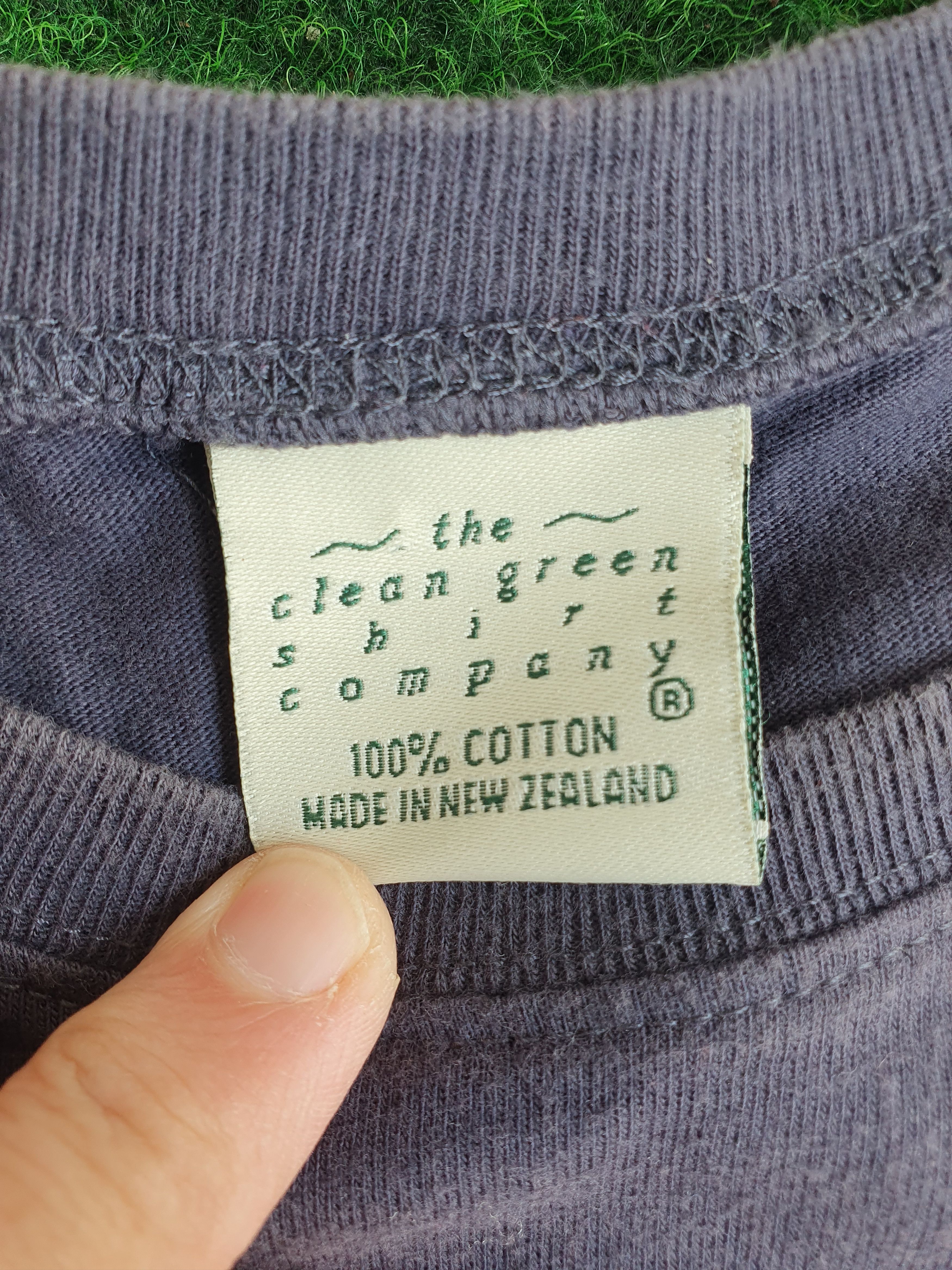Vintage No Cellphones,No Emails,No Problem Made in NZ Vtg tee XL Size US XL / EU 56 / 4 - 2 Thumbnail