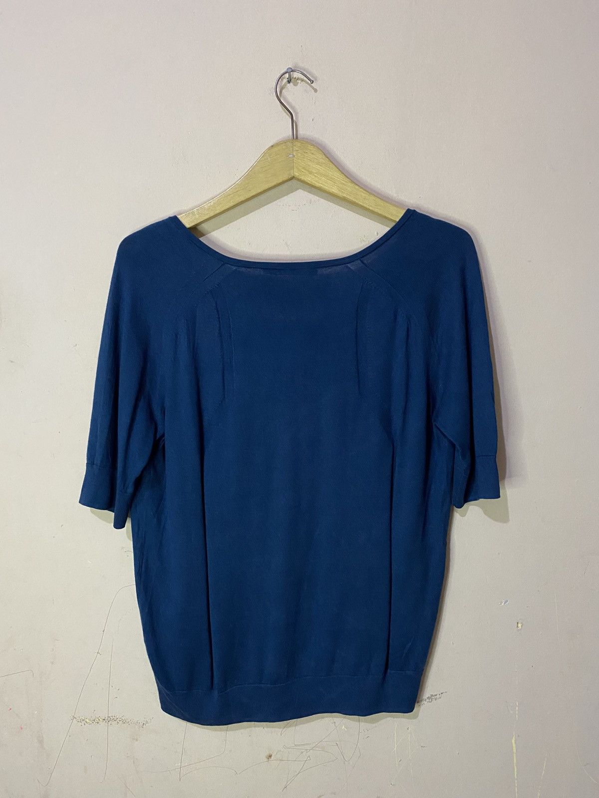 Balenciaga Balenciaga Knits V-neck Jumper Wool Size XS / US 0-2 / IT 36-38 - 11 Thumbnail