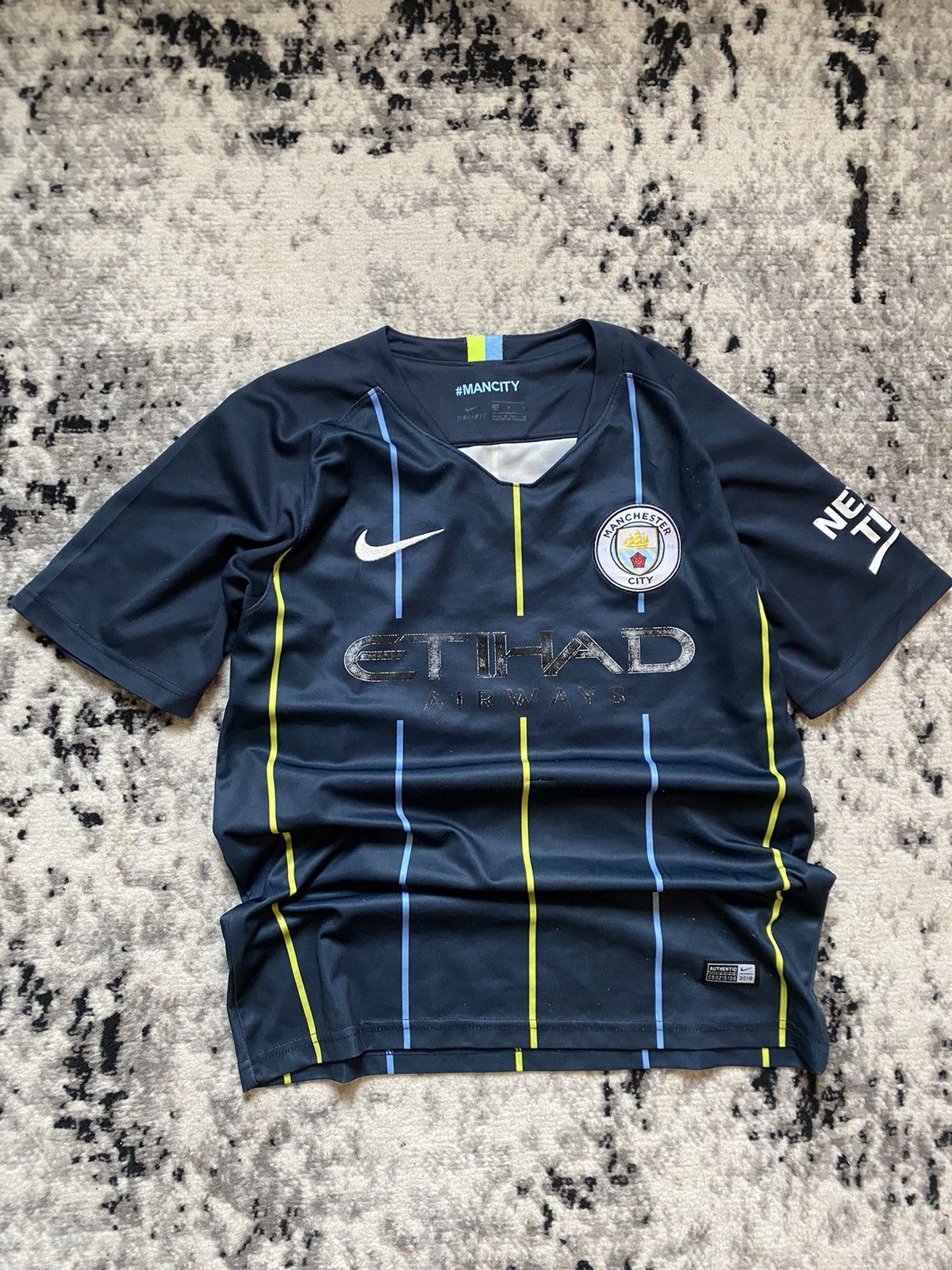 Nike × Vintage Manchester City De Bruyne 2015 2016 football soccer jersey Size US S / EU 44-46 / 1 - 4 Thumbnail