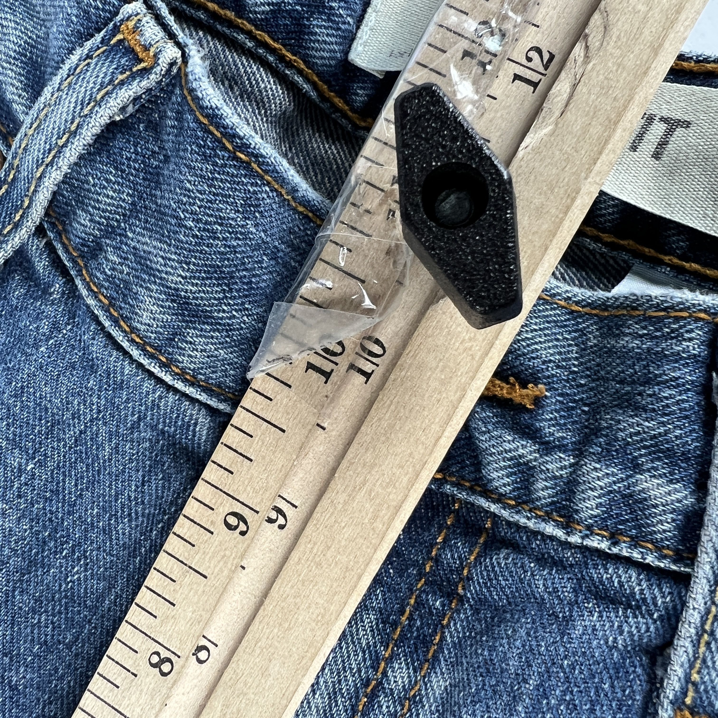 Levi's × Vintage Y2K Levi's Jean Shorts 505 Cut Off Faded Cotton Denim Jorts Size US 33 - 17 Thumbnail