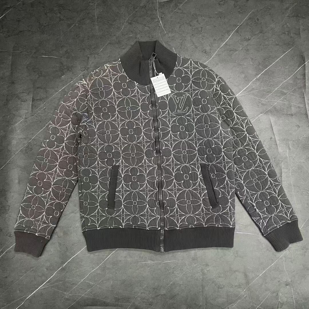 Louis Vuitton louis vuitton patterned cotton jacket in excellent condition Size US XL / EU 56 / 4 - 1 Thumbnail