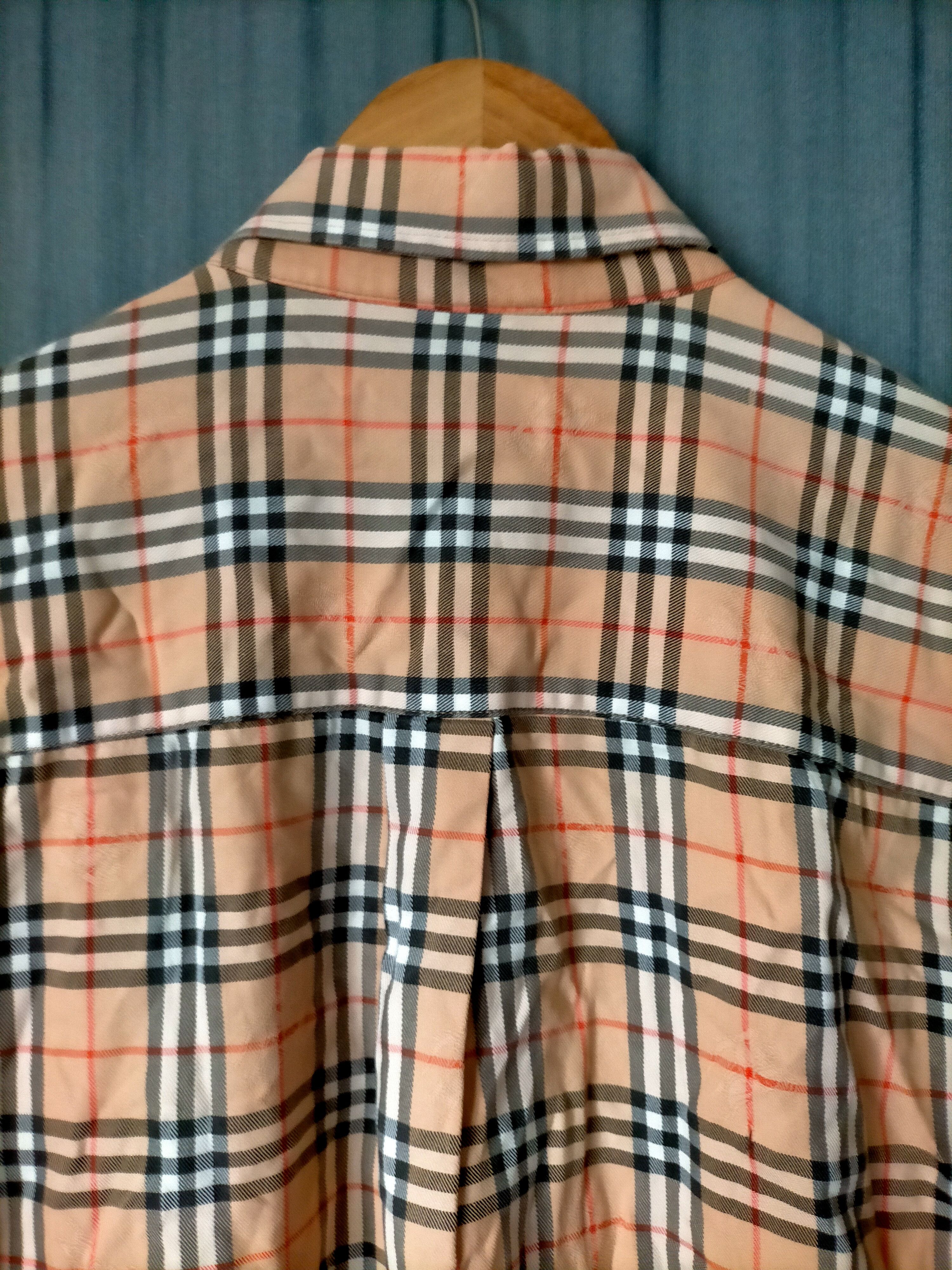 Burberry Vintage Burberry Nova Check England Button ups shirts Size US XL / EU 56 / 4 - 9 Thumbnail