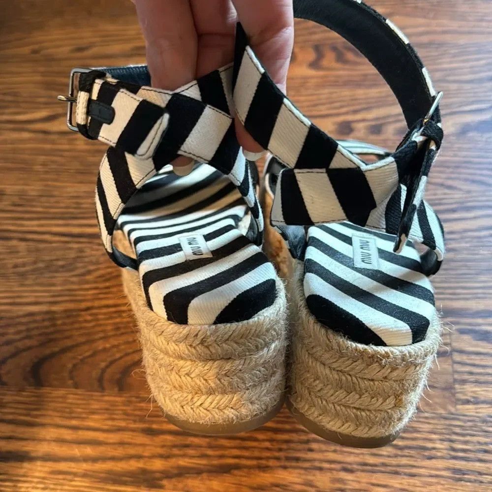 Miu Miu MIU MIU Canvas Black & White Striped Cloth Espadrilles. Buc Size US 7.5 / IT 37.5 - 7 Thumbnail