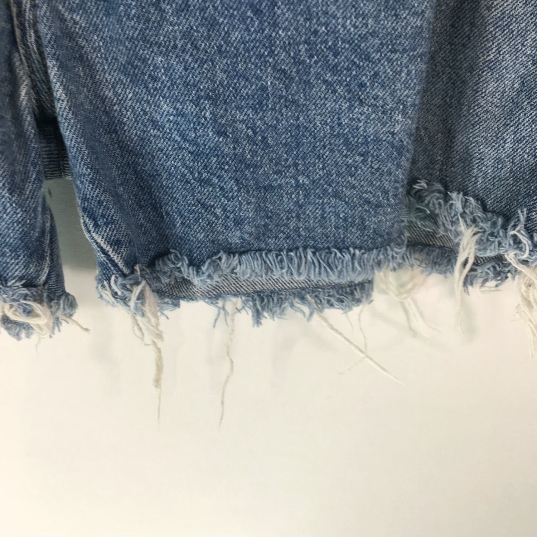 Wrangler Wrangler Womens Denim Shorts Casual Blue Distressed Faded Cutoff Size 42 Size 28" / US 6 / IT 42 - 4 Thumbnail