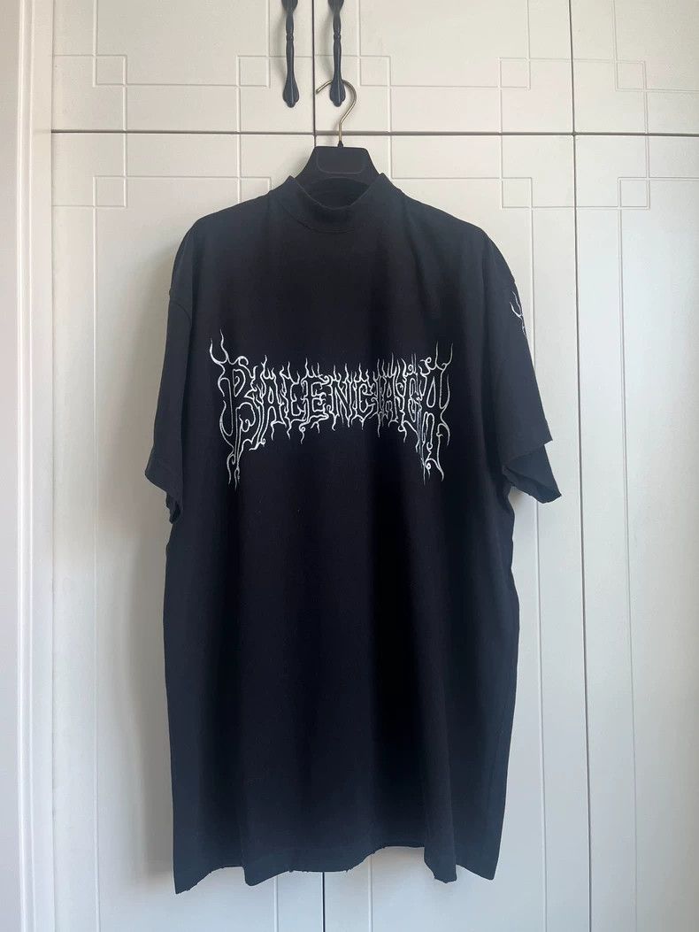 Balenciaga Balenciaga Classic Black and White Classic Letter Print T Size US S / EU 44-46 / 1 - 1 Thumbnail