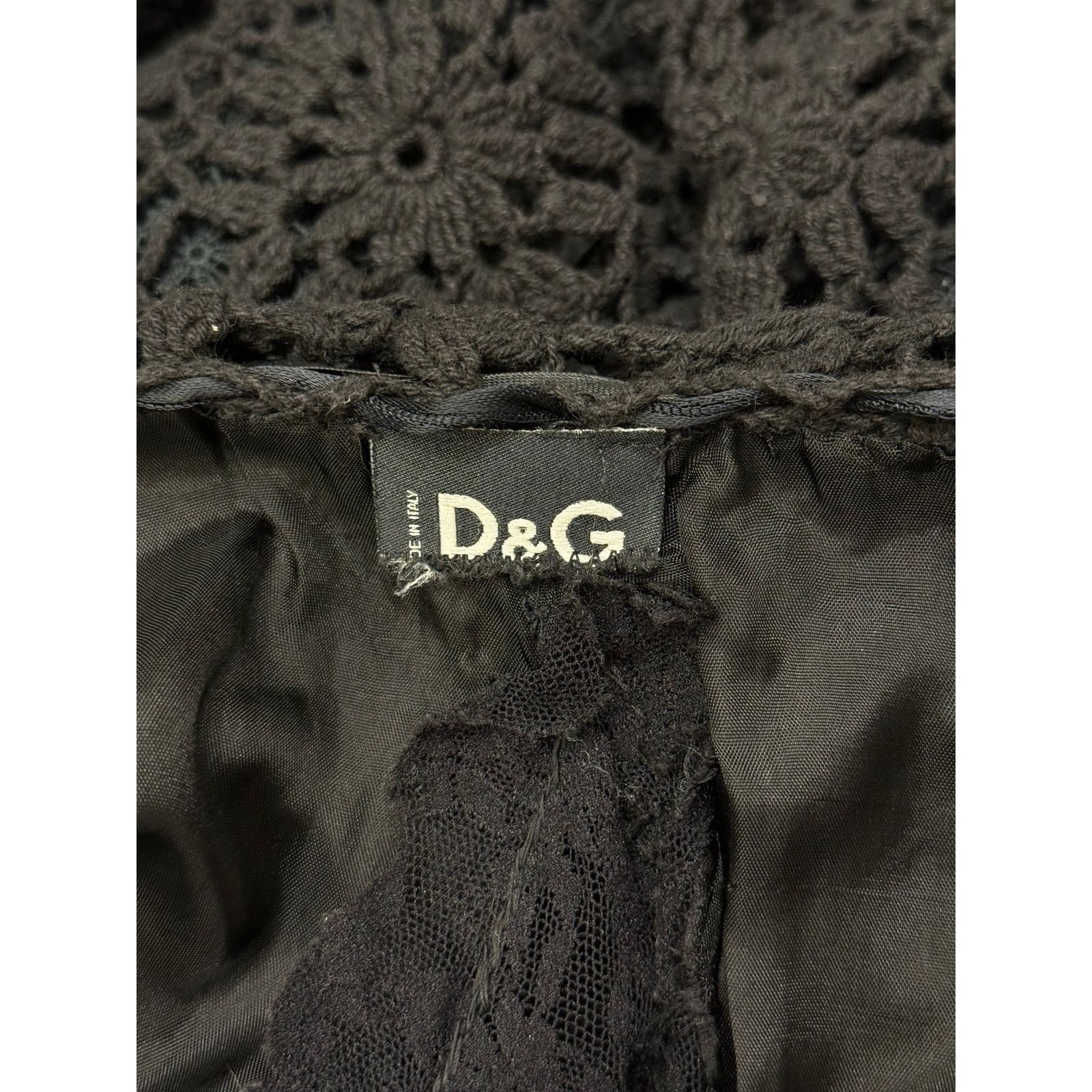 Dolce & Gabbana 2000s Dolce & Gabbana crochet lace two piece set Size M / US 6-8 / IT 42-44 - 10 Thumbnail